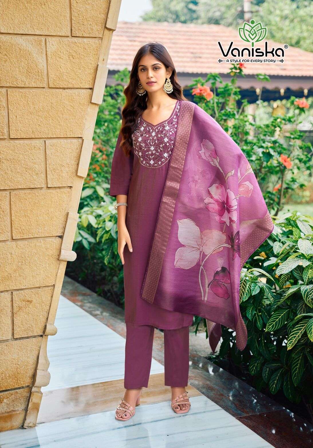 FITOOR VOL-2 BY VANISKA IN ROMAN SIMAR WITH PURE HEAVY HAND WORK 