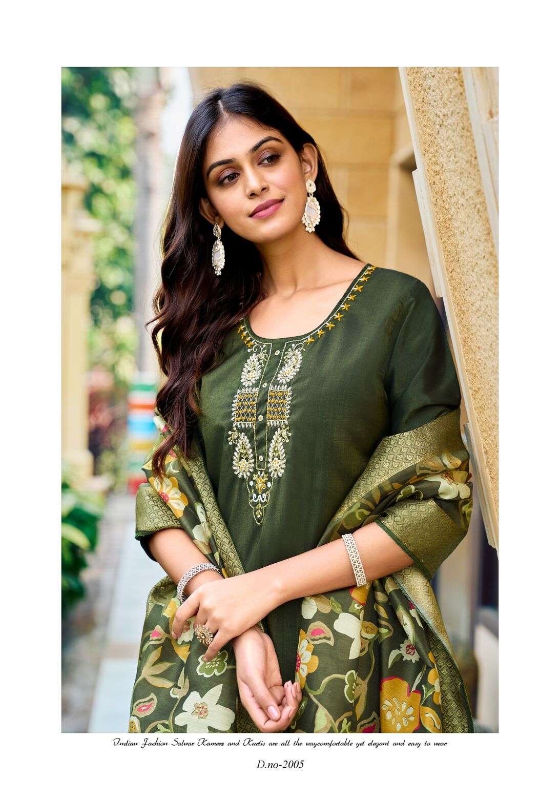 FITOOR VOL-2 BY VANISKA IN ROMAN SIMAR WITH PURE HEAVY HAND WORK 