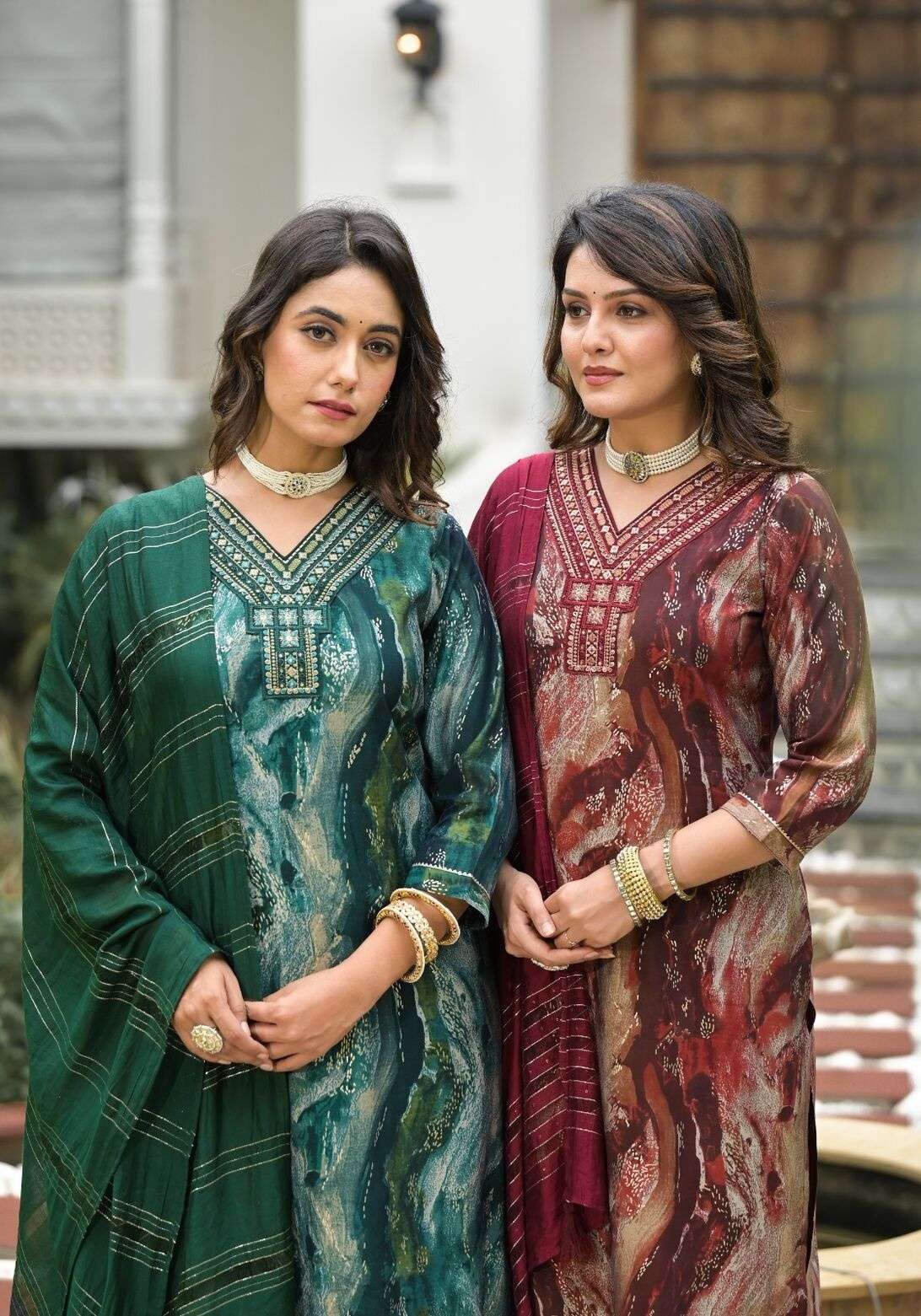 KHAZANA SUIT BY LABEL KHOJ IN MODAL SILK AFGANI PRINT WITH EMBROIDERY 