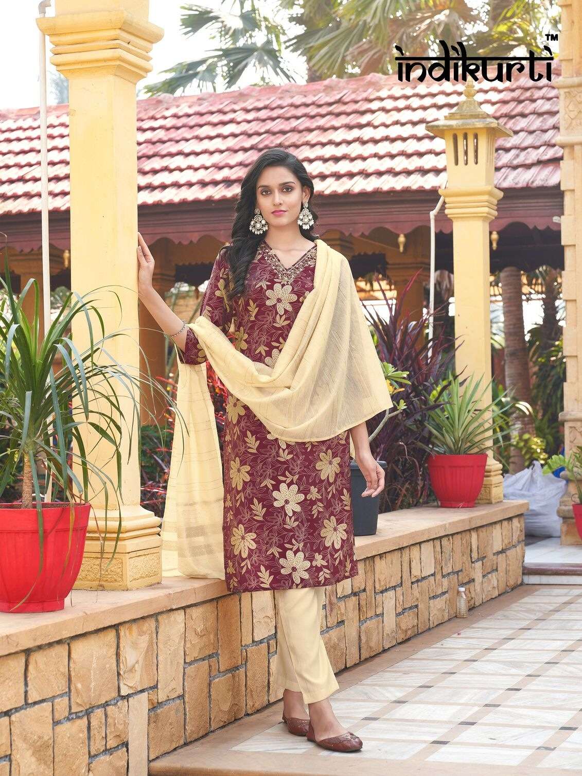 SHREYA BY INDIKURTI SHIMMER VETICAN FOIL PRINT AND PV ROMAN FOIL PRINT