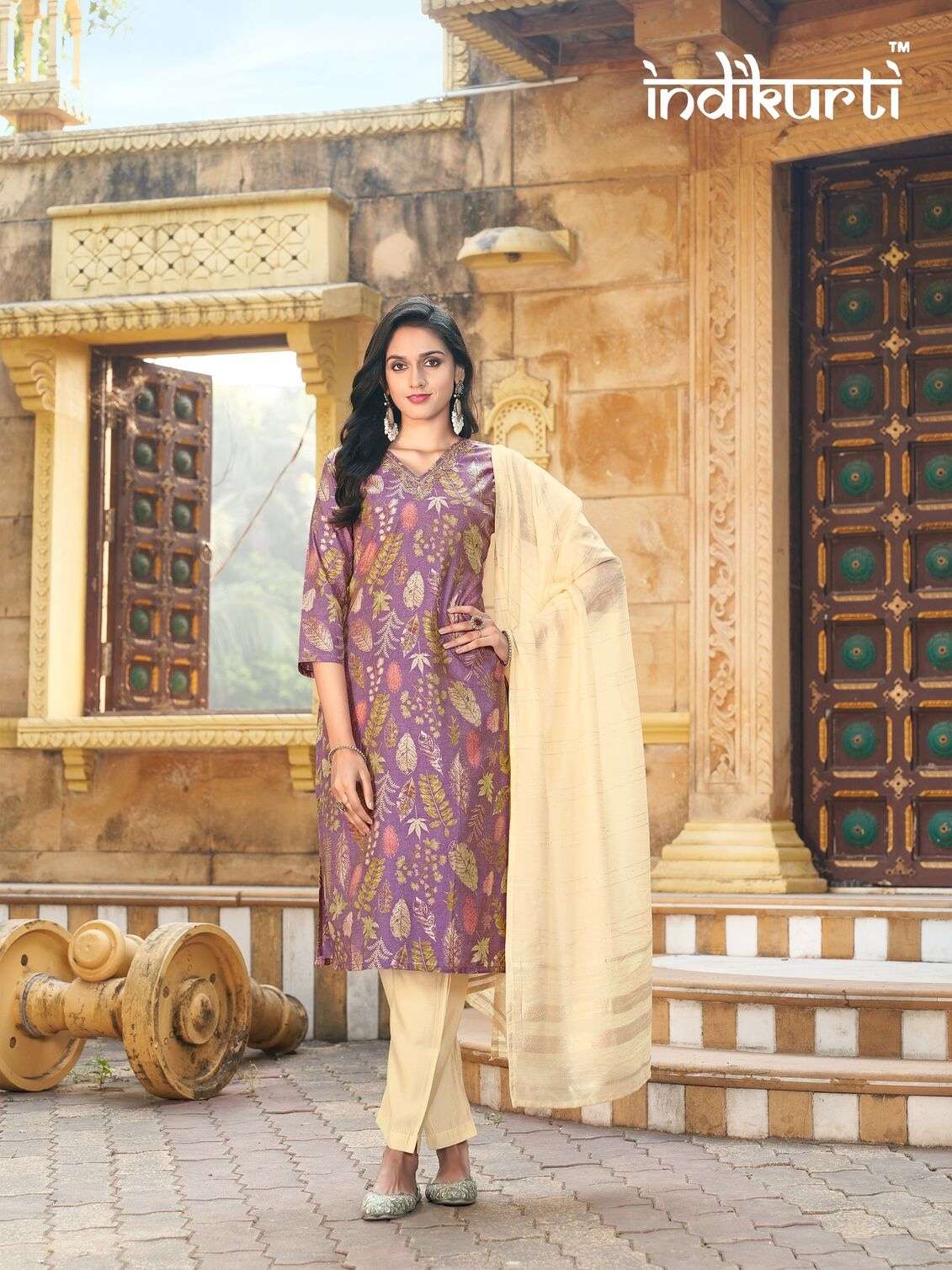 SHREYA BY INDIKURTI SHIMMER VETICAN FOIL PRINT AND PV ROMAN FOIL PRINT