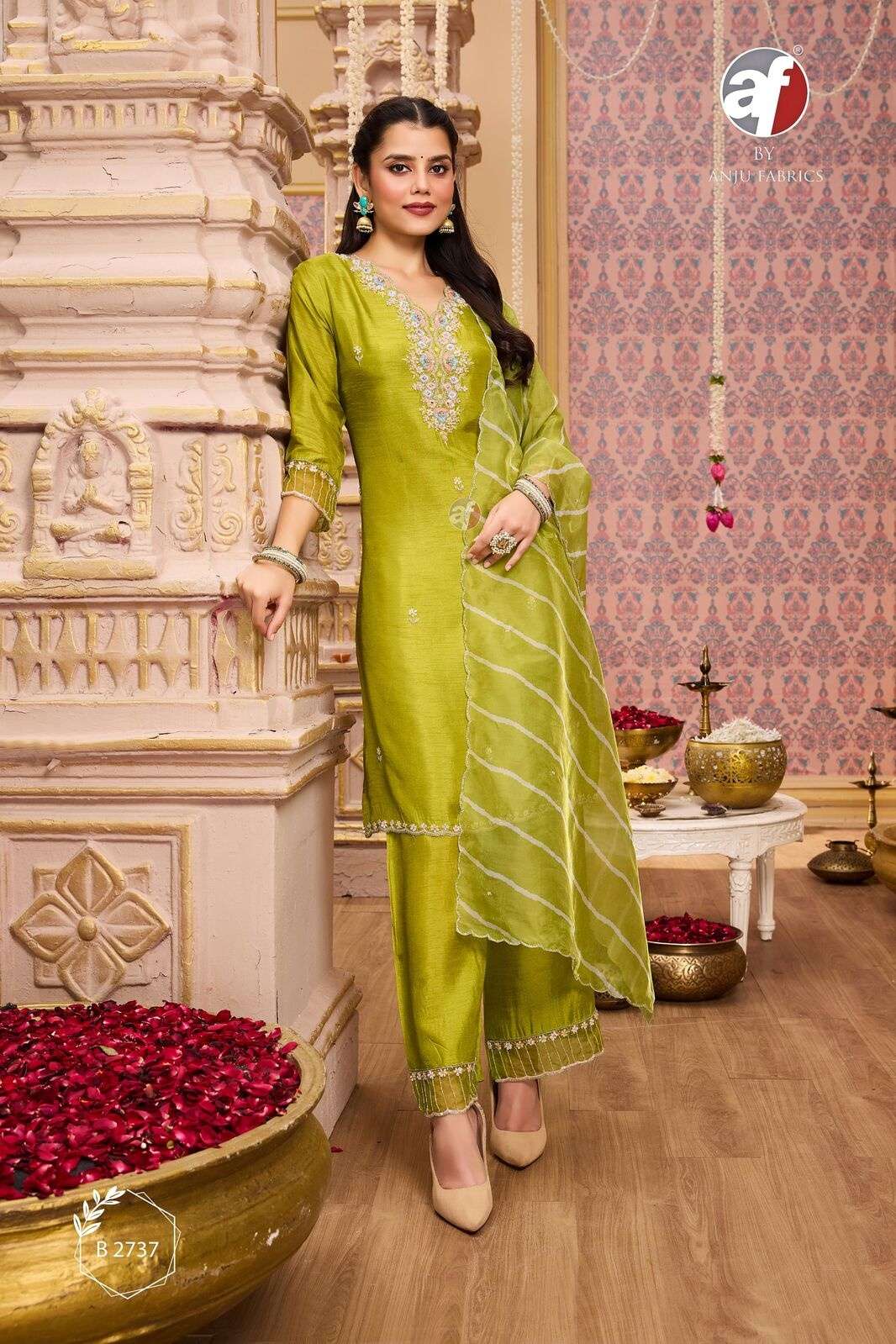 D.NO:- B 2737 BY ANJU FABRICS IN PURE DOLA SILK WITH PURE HEAVY HANDWORL AND DUPATTA