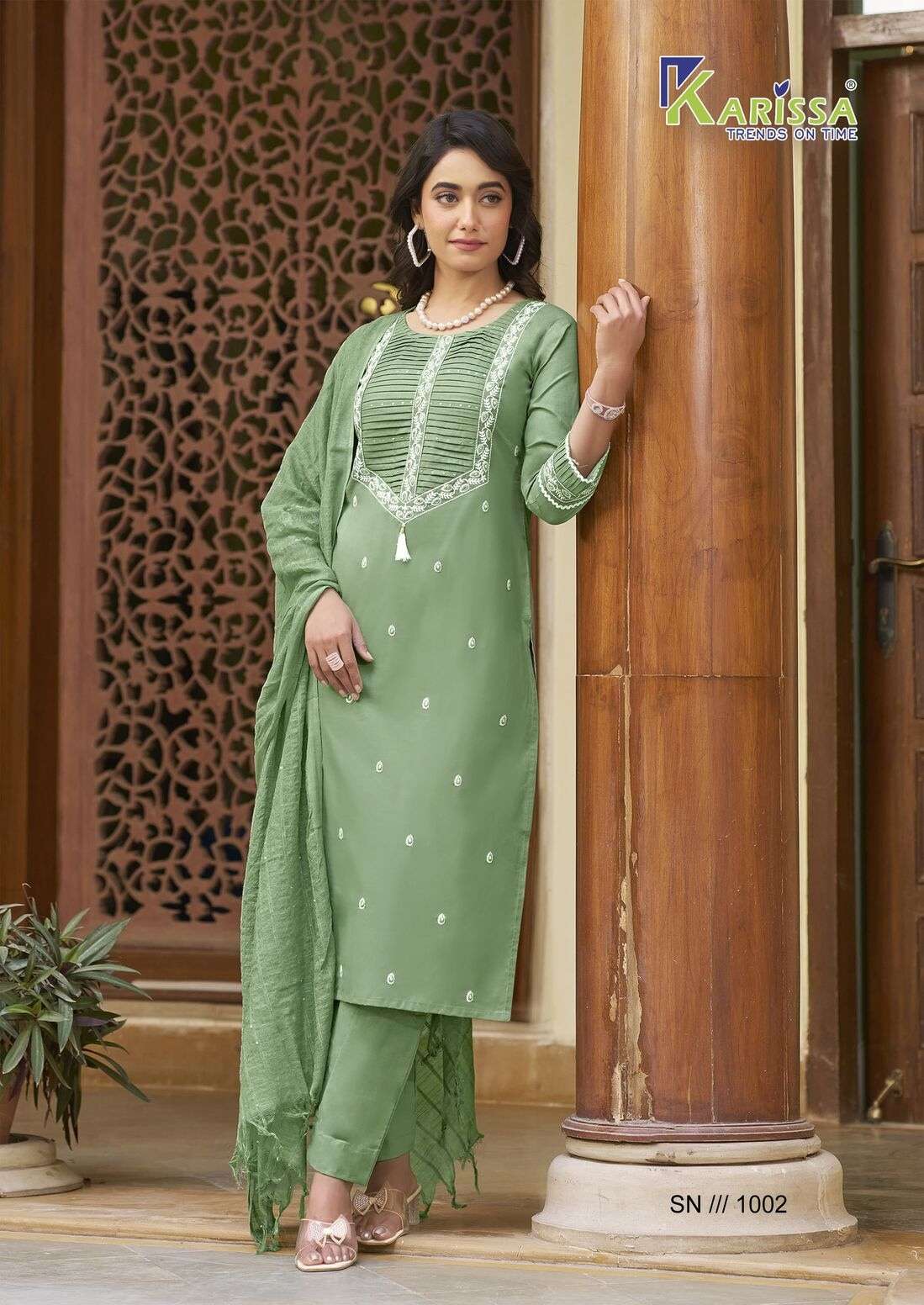 SAMAIRA BY KARISSA IN PREMIUM PURE HEAVY COTTON WITH THREAD WORK