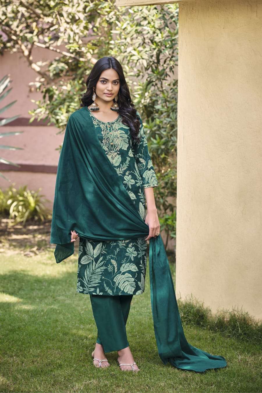 SUNSHINE BY OSSM IN COTTON FLEX DISCHARGE PRINT SUMMER COLLECTION