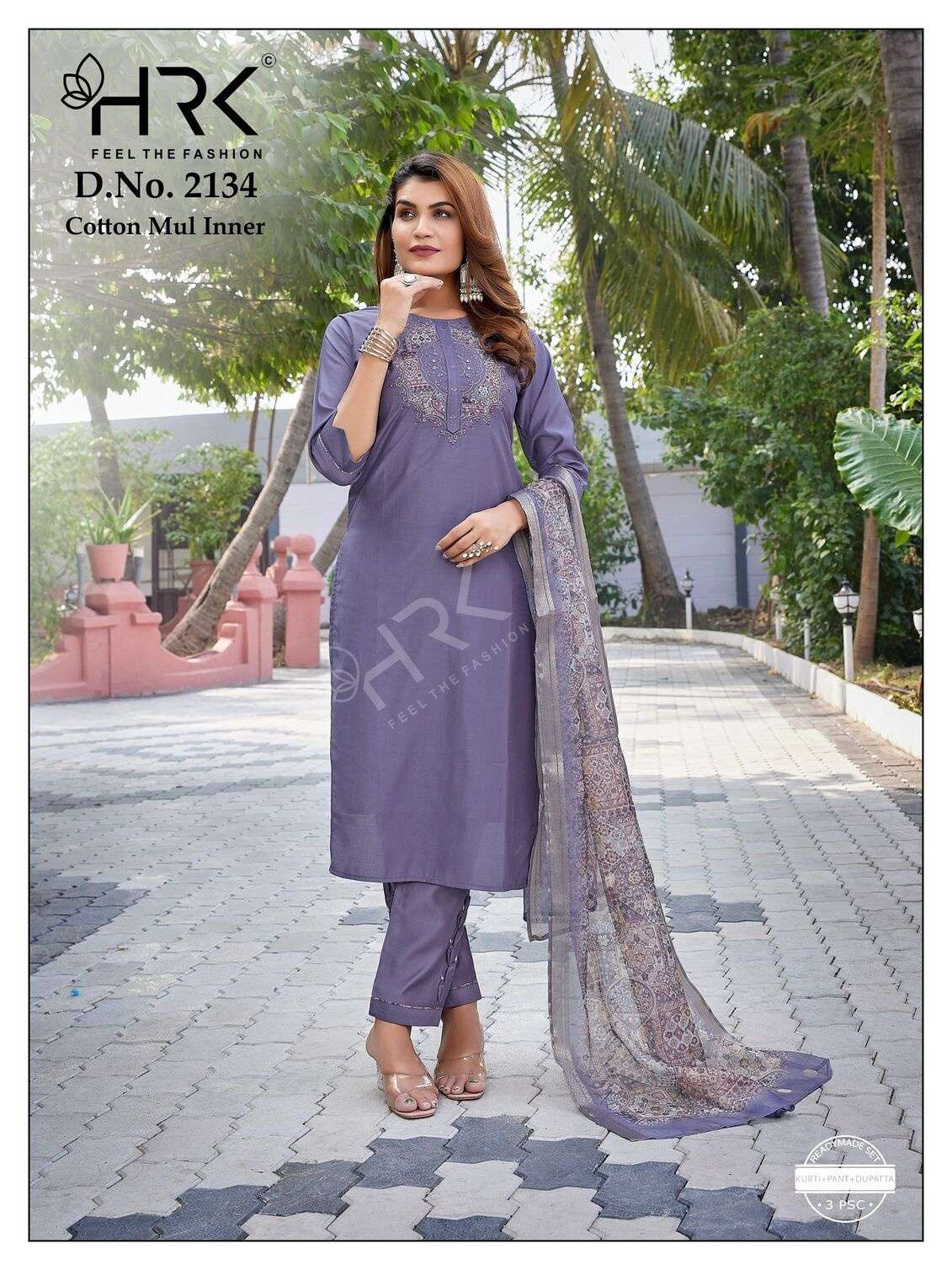 D.NO:- 2134 HRK IN GADHWAL PLAIN EXCLUSIVE PATCH HAND WORK WITH COTTON MUL INNER
