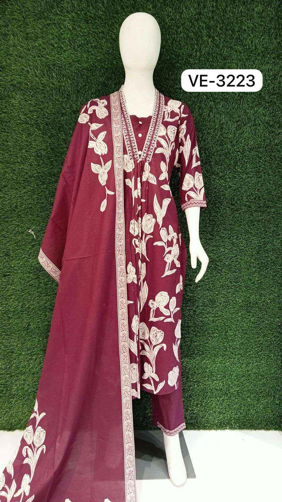 D.NO :- 3223 BY LADIES FLAVOUR IN PURE CAMRIC COTTON PRINT WITH EMBROIDERY WORK
