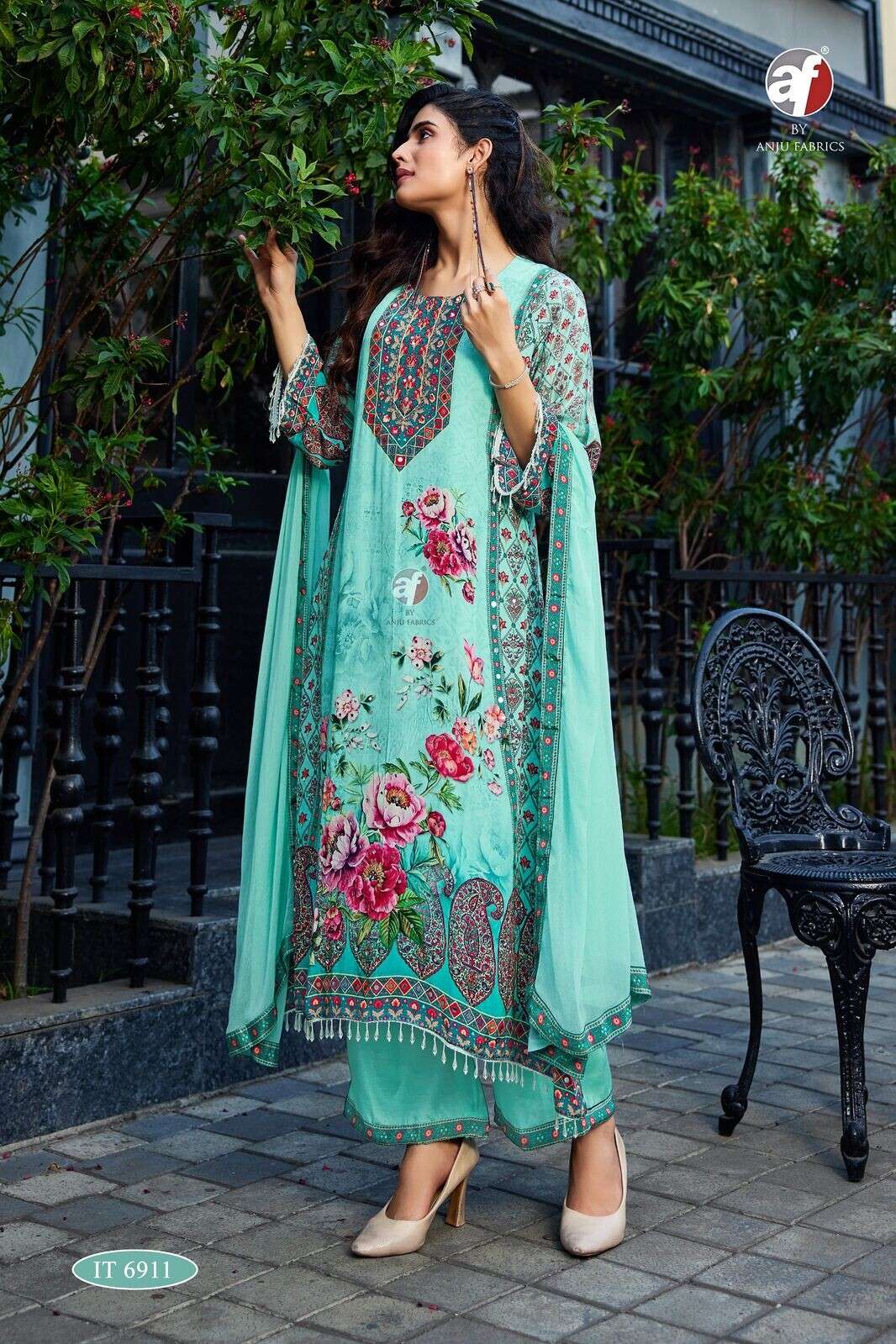 D.NO :- IT 6911 BY ANJU FABRICS IN PURE NATURAL CREPE TALE CUT KURTI WITH  PANT & DUPATTA