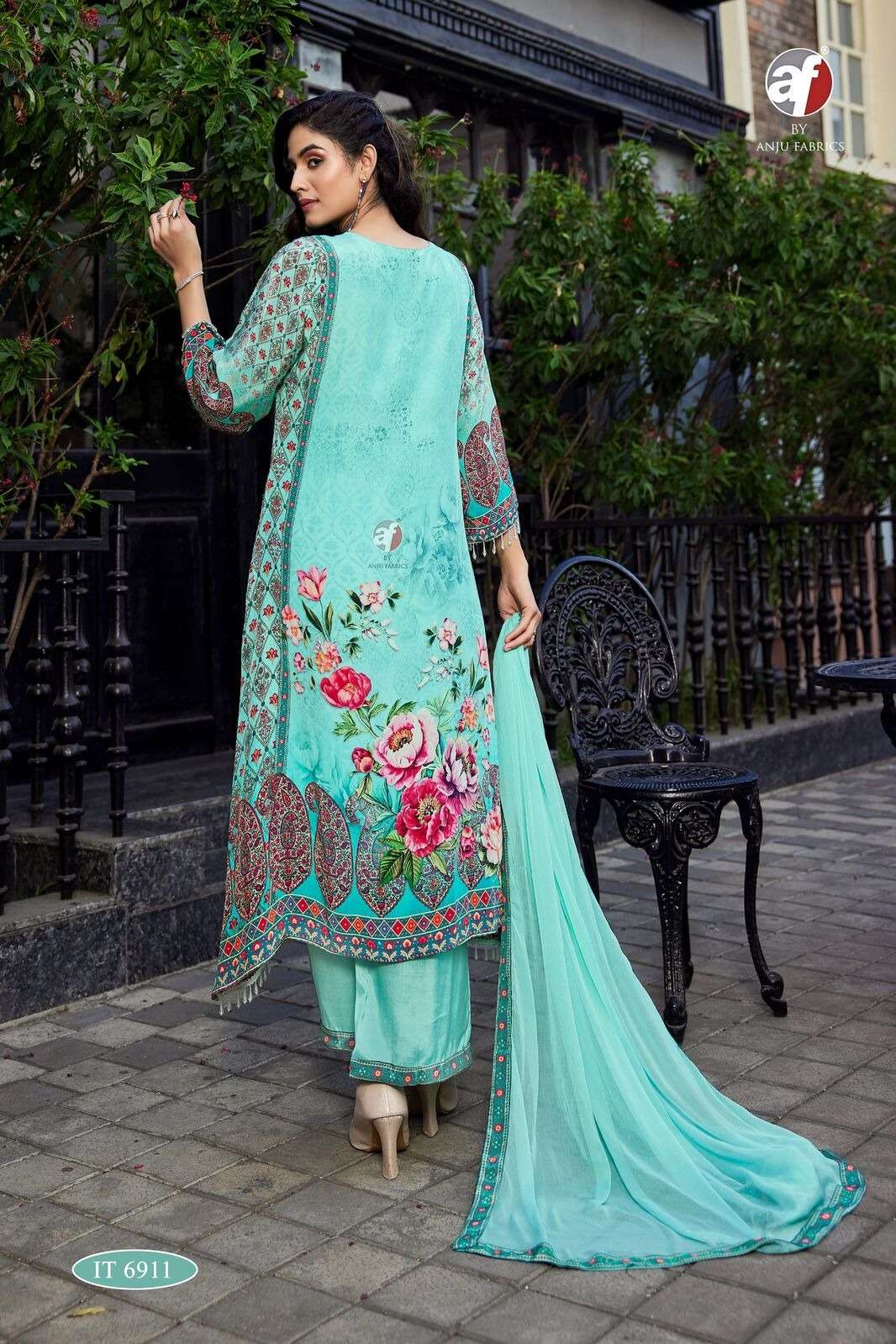 D.NO :- IT 6911 BY ANJU FABRICS IN PURE NATURAL CREPE TALE CUT KURTI WITH  PANT & DUPATTA