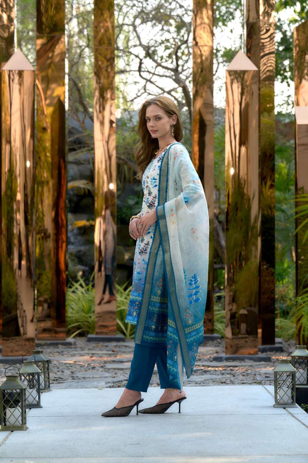 D.NO :- RY-2028 BY TEXOFAB IN COTTON PRINT AS PER IMAGE WITH EMBROIDERY AND LINEN DUPATTA