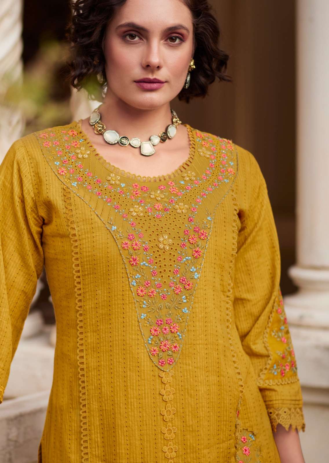 EIRA BY PRM INDIA IN PURE COTTON WITH DESIGNER EMBROIDERES WORK WITH HANDWORK