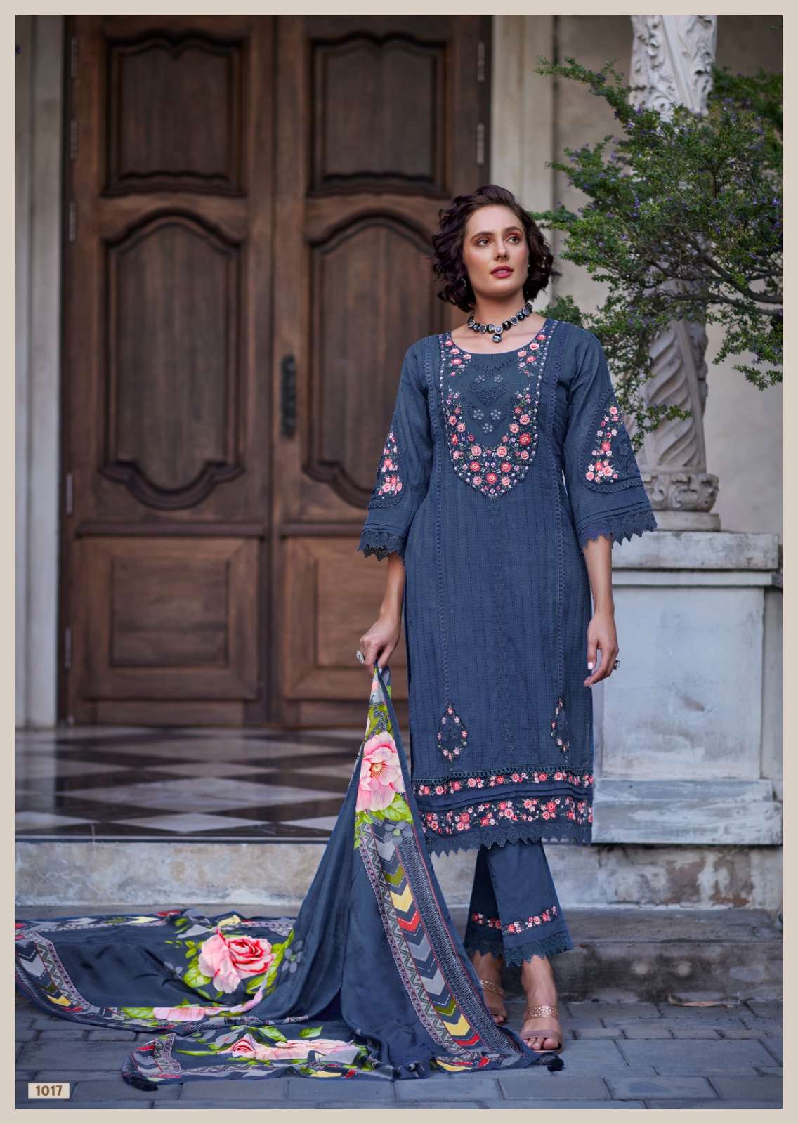 EIRA BY PRM INDIA IN PURE COTTON WITH DESIGNER EMBROIDERES WORK WITH HANDWORK