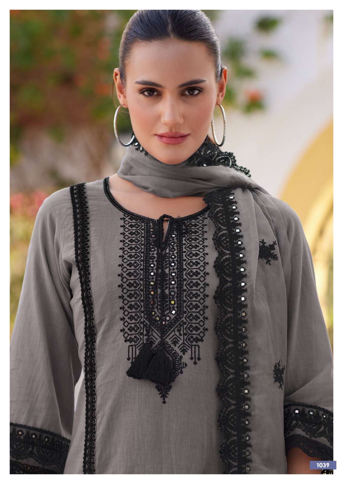 HELIA BY PRM INDIA IN PURE COTTON PETTERN WITH DESIGNER EMBROIDERED WORK WITH HANDWORK