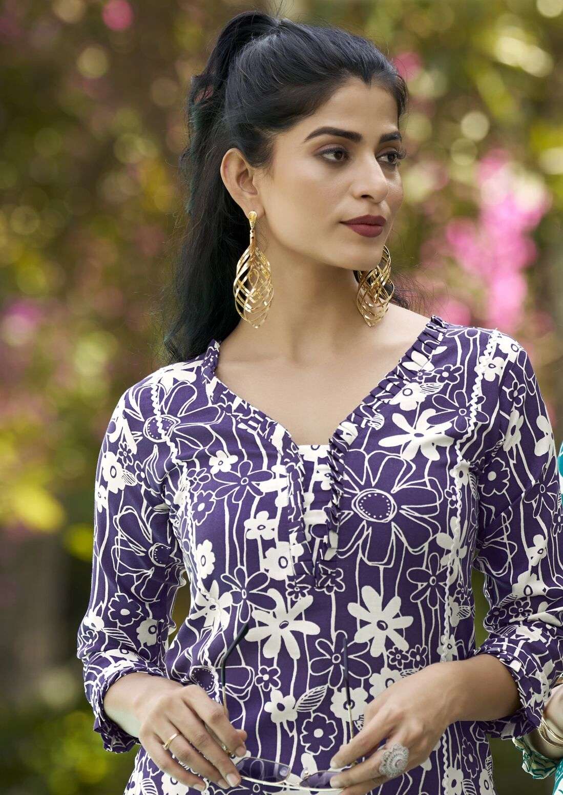 MOKSHA BY WOODEE IN PREMIUM HEAVY RAYON PRINT WITH SIDE POCKET CO-ORD SET 