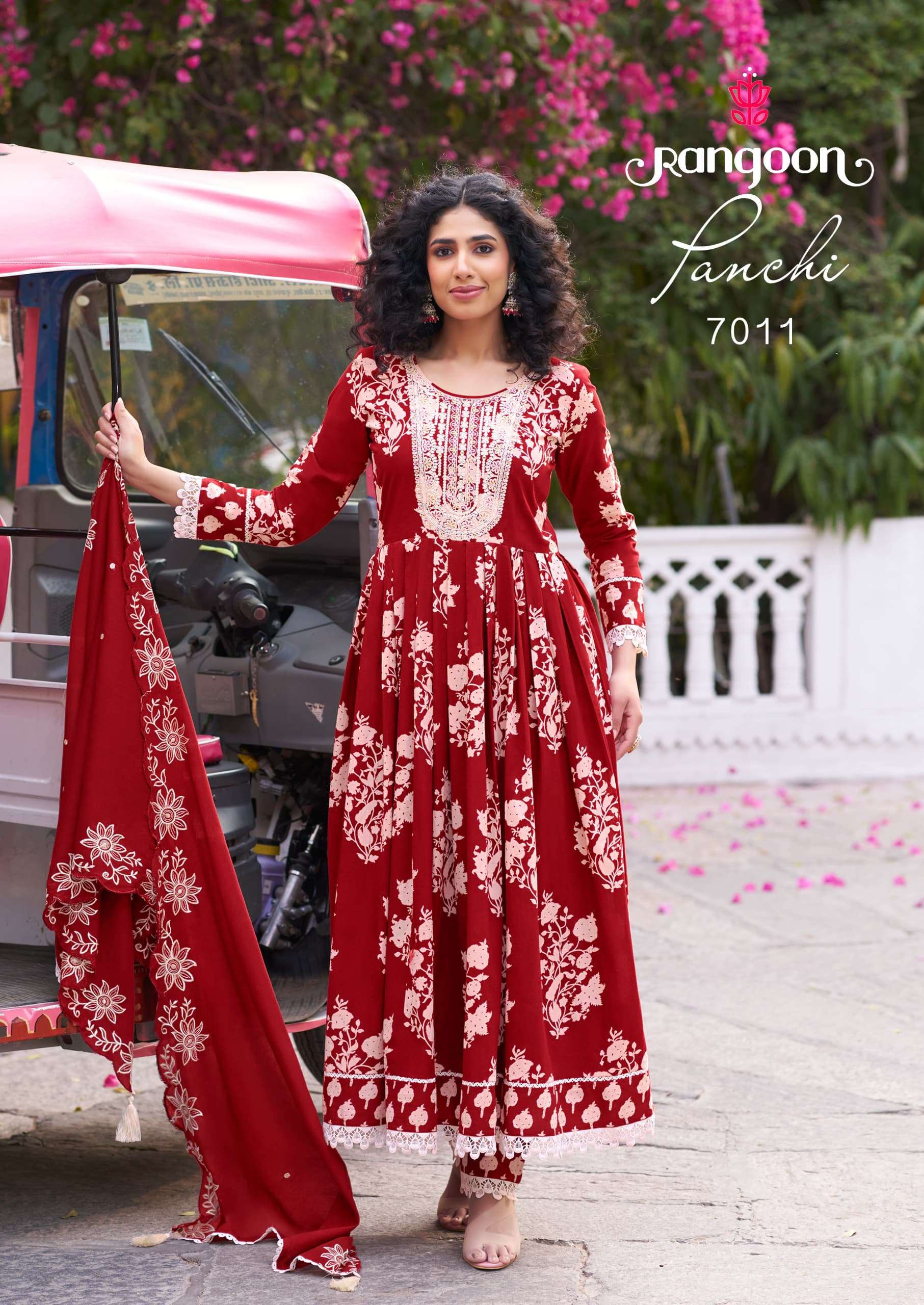 PANCHI BY RANGOON IN PURE COTTON PRINT WITH FANCY WORK & KHATLI HAND MIRROR WITH INNER