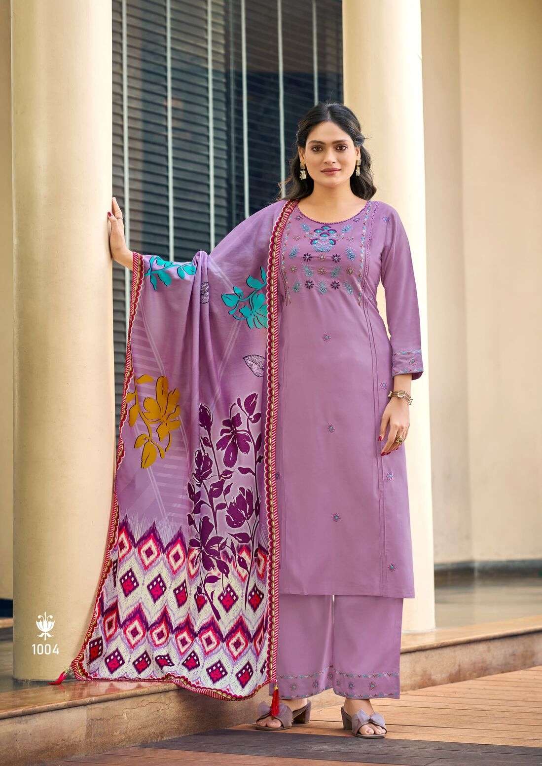 BUTTERFLY BY WOODEE IN PREMIUM QUALITY LIVA RAYON WITH MUSLIN DIGITAL PRINT DUPPATA