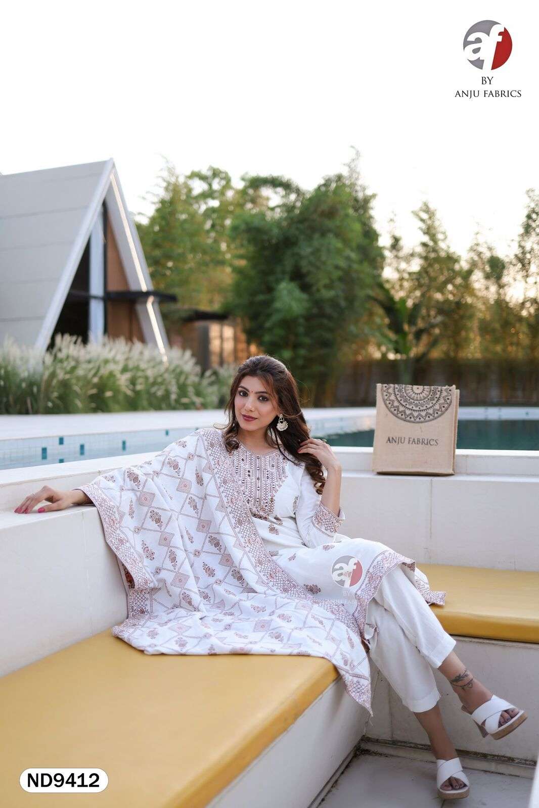 D.NO:- ND 9412 BY ANJU FABRICS IN PURE COTTON JACQUARD KURTI PANT WITH DUPATTA 