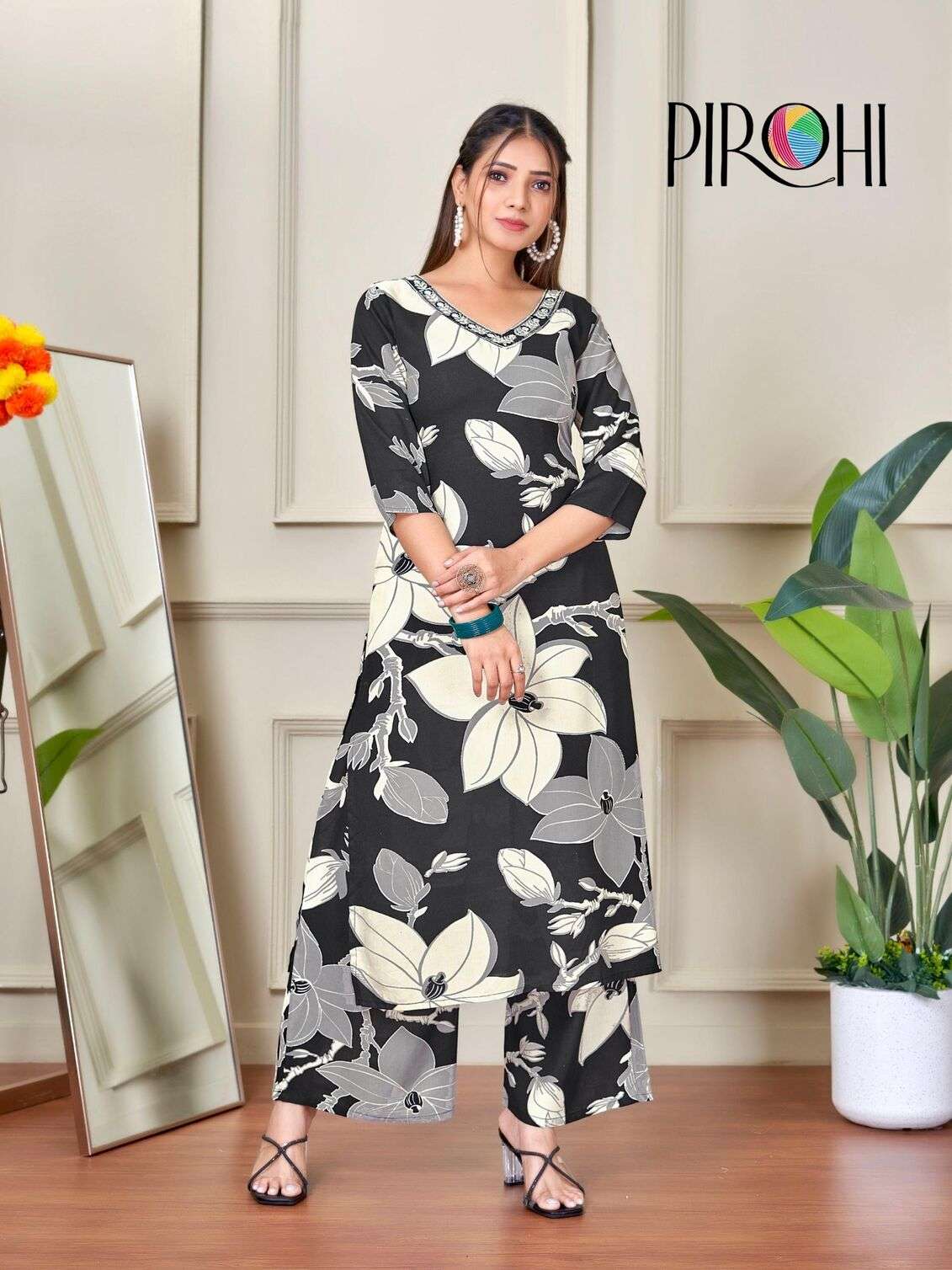 VOL-1 BY PIROHI IN HEAVY RAYON PRINTS TWO PIECE WITH ORIGINAL PLAZOO POCKET IN TOP