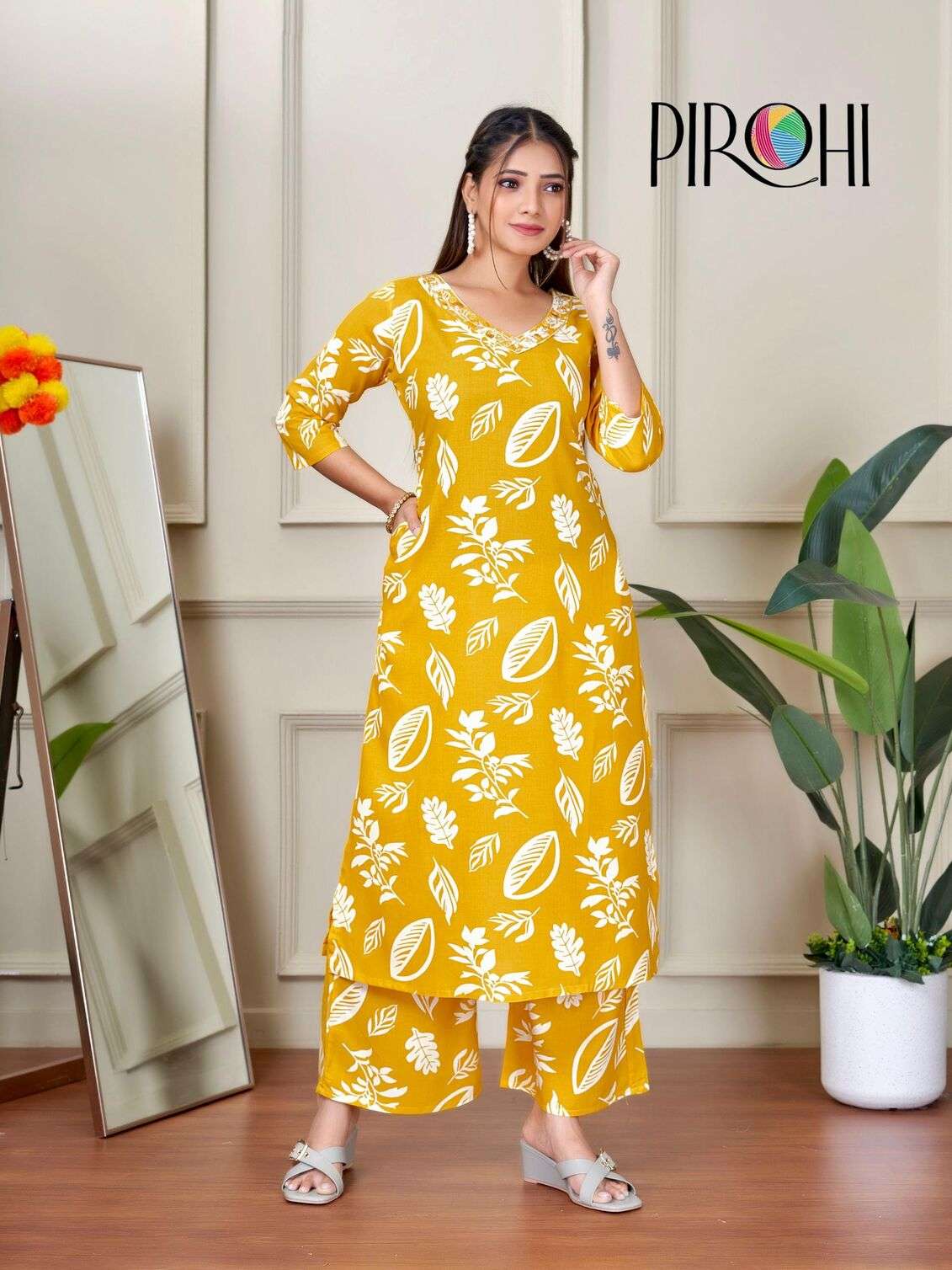 VOL-1 BY PIROHI IN HEAVY RAYON PRINTS TWO PIECE WITH ORIGINAL PLAZOO POCKET IN TOP