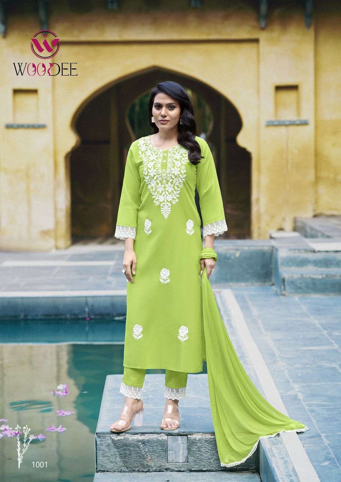 WHITE LOTUS BY WOODEE IN PREMIUM QUALITY LIVA RAYON SLUB WITH THREAD WORK 