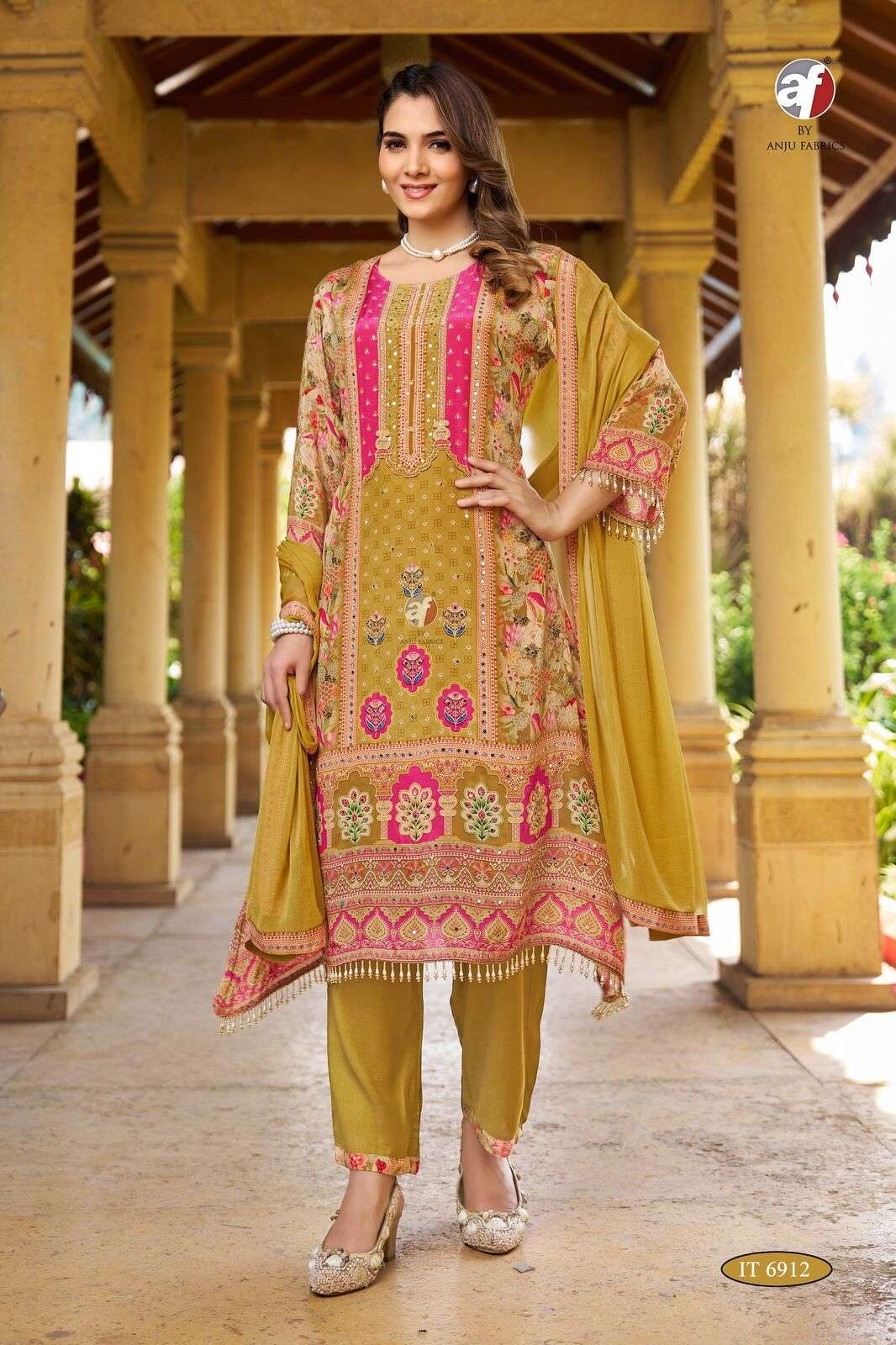 D.NO:- IT 6912 BY ANJU FABRICS IN PURE NATURAL CREPE WITH HEAVY LACE NAZMEEN DUPATTA