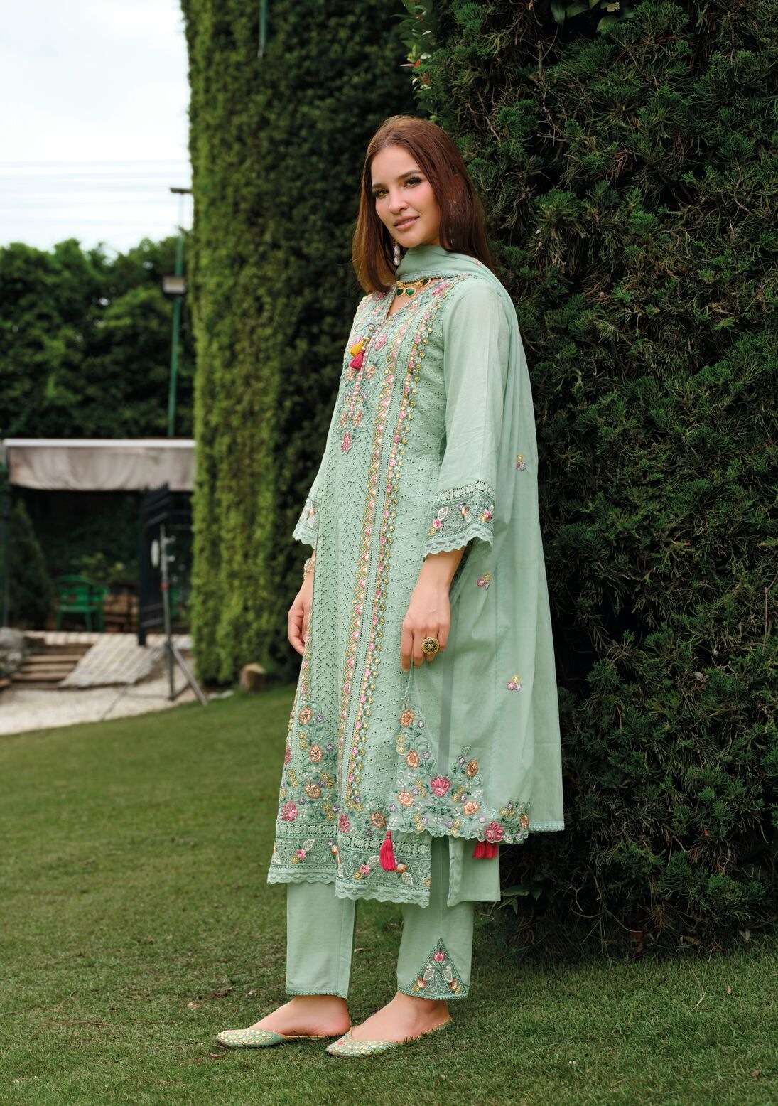 GULZAR BY KAILEE FASHION IN PURE COTTON WITH DESGINER FANCY THERD WORK 