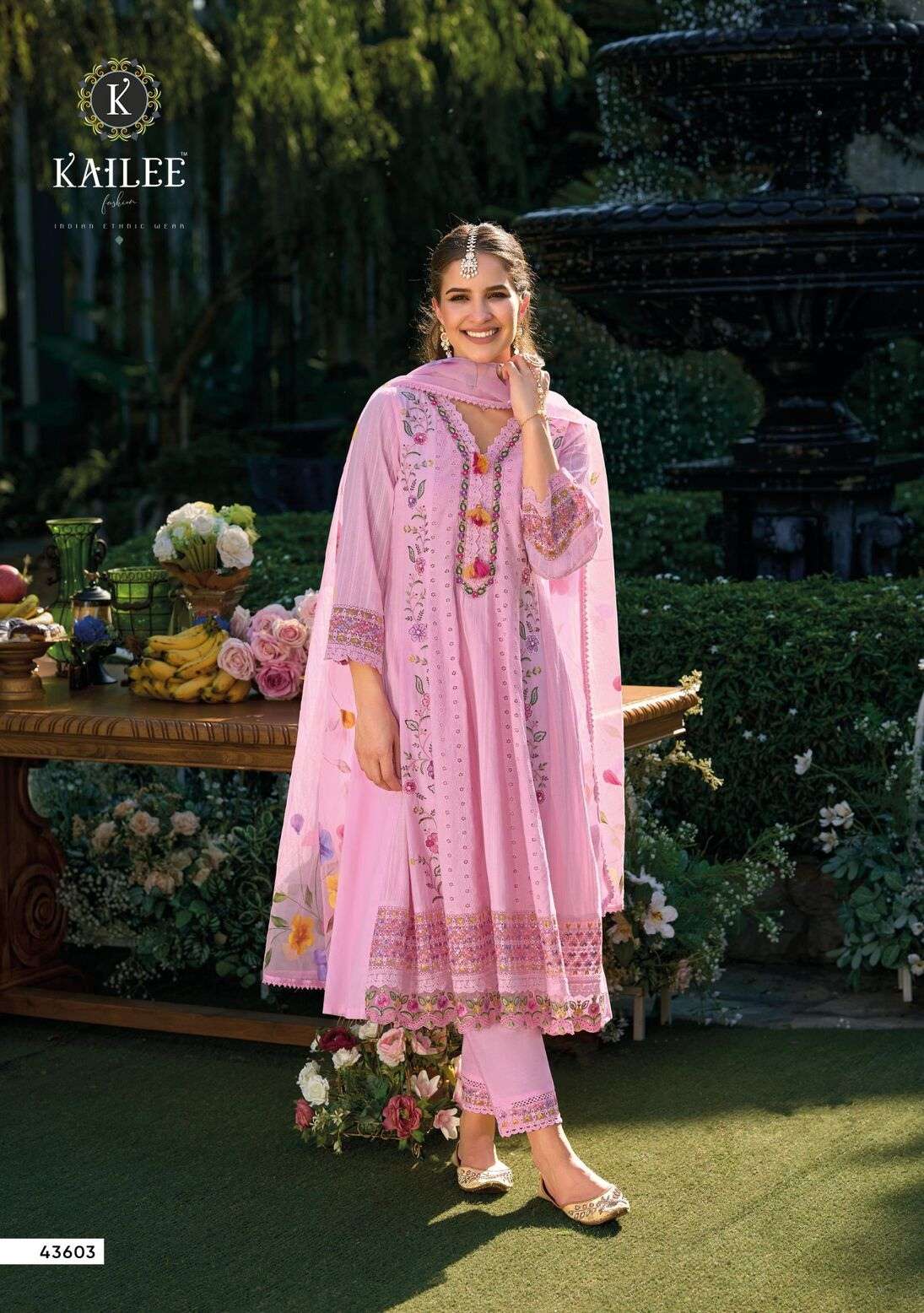 JUGANI BY KAILEE FASHION IN PURE CHIKNAKARI COTTON SHIFALI WITH COTTON WORK