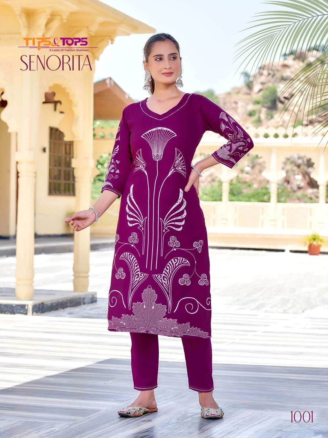 SENORITA BY TIPS & TOPS IN HEAVY GERMAN RAYON WITH HAND WORK CO-ORD SET 