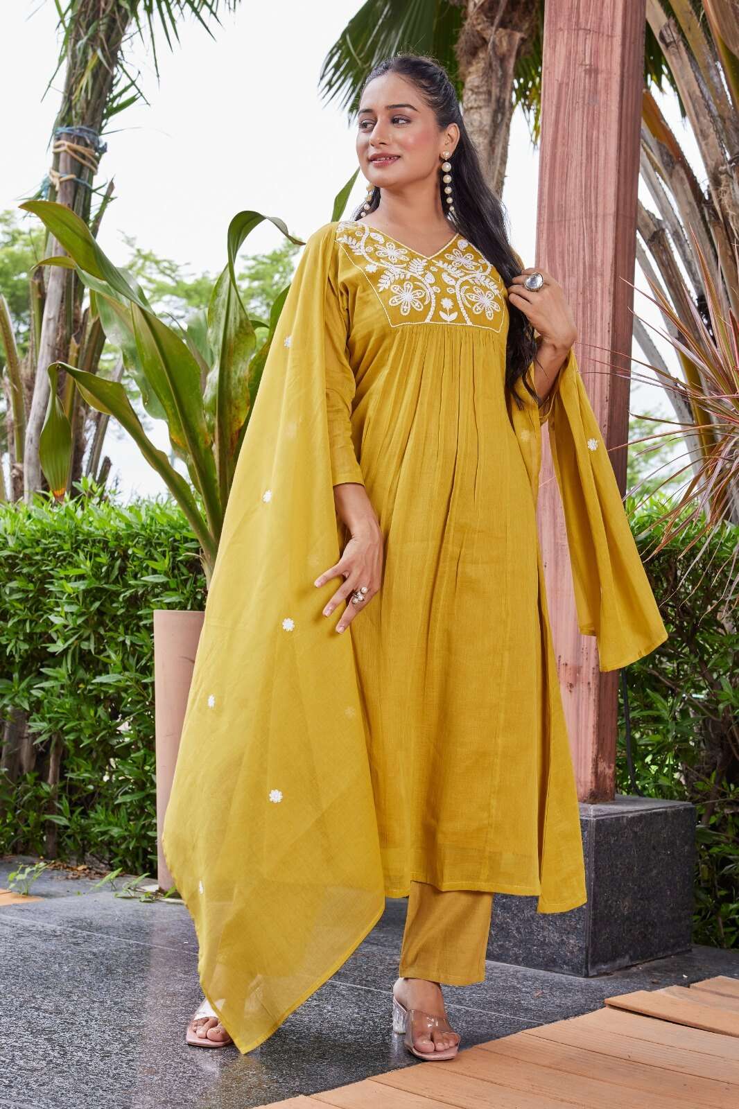 D.NO :- 2756 BY MCLOTHING IN MULL COTTON WITH SOFT COTTON INNER AND EMBROIDERY WORK