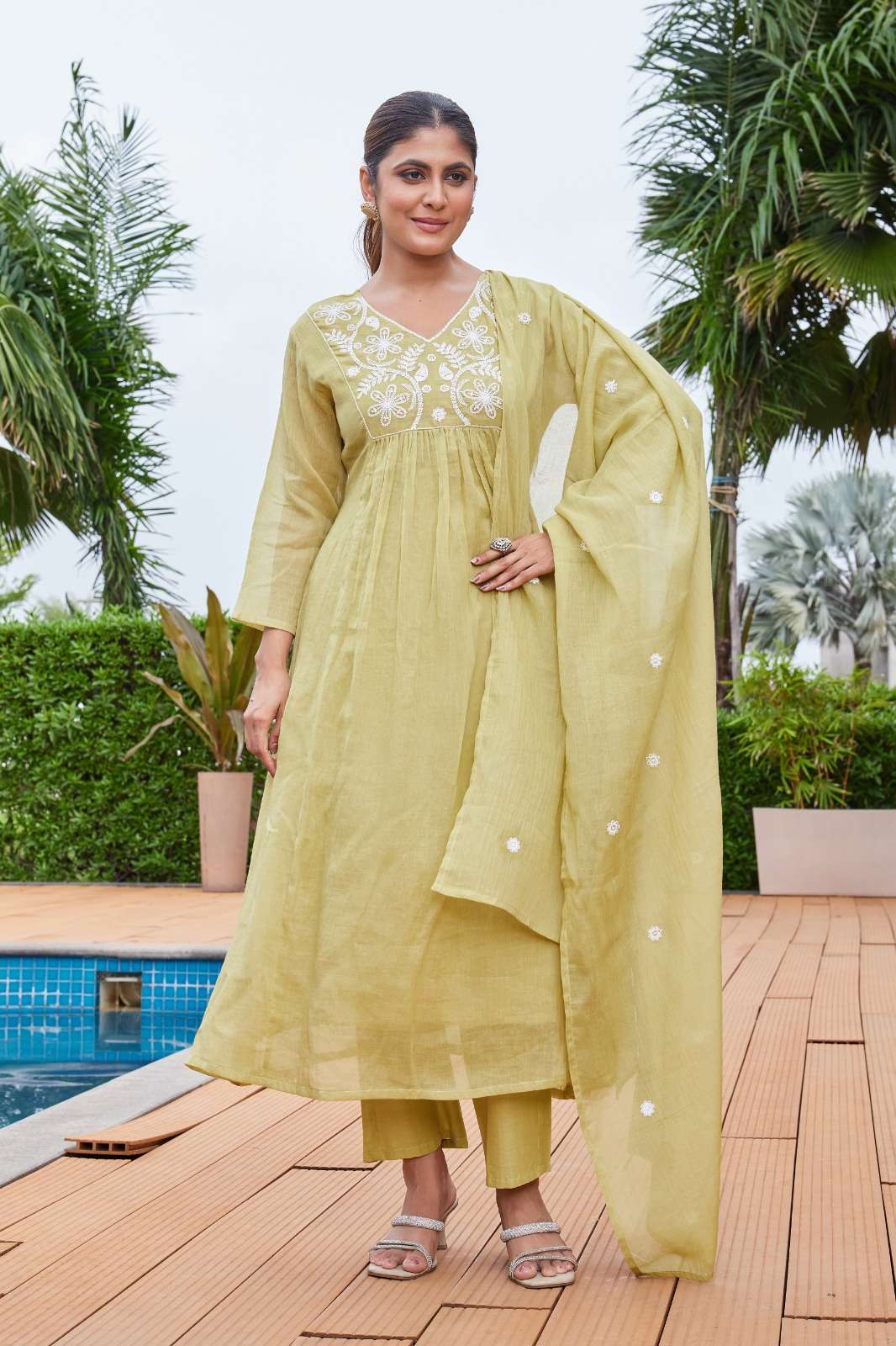 D.NO :- 2756 BY MCLOTHING IN MULL COTTON WITH SOFT COTTON INNER AND EMBROIDERY WORK