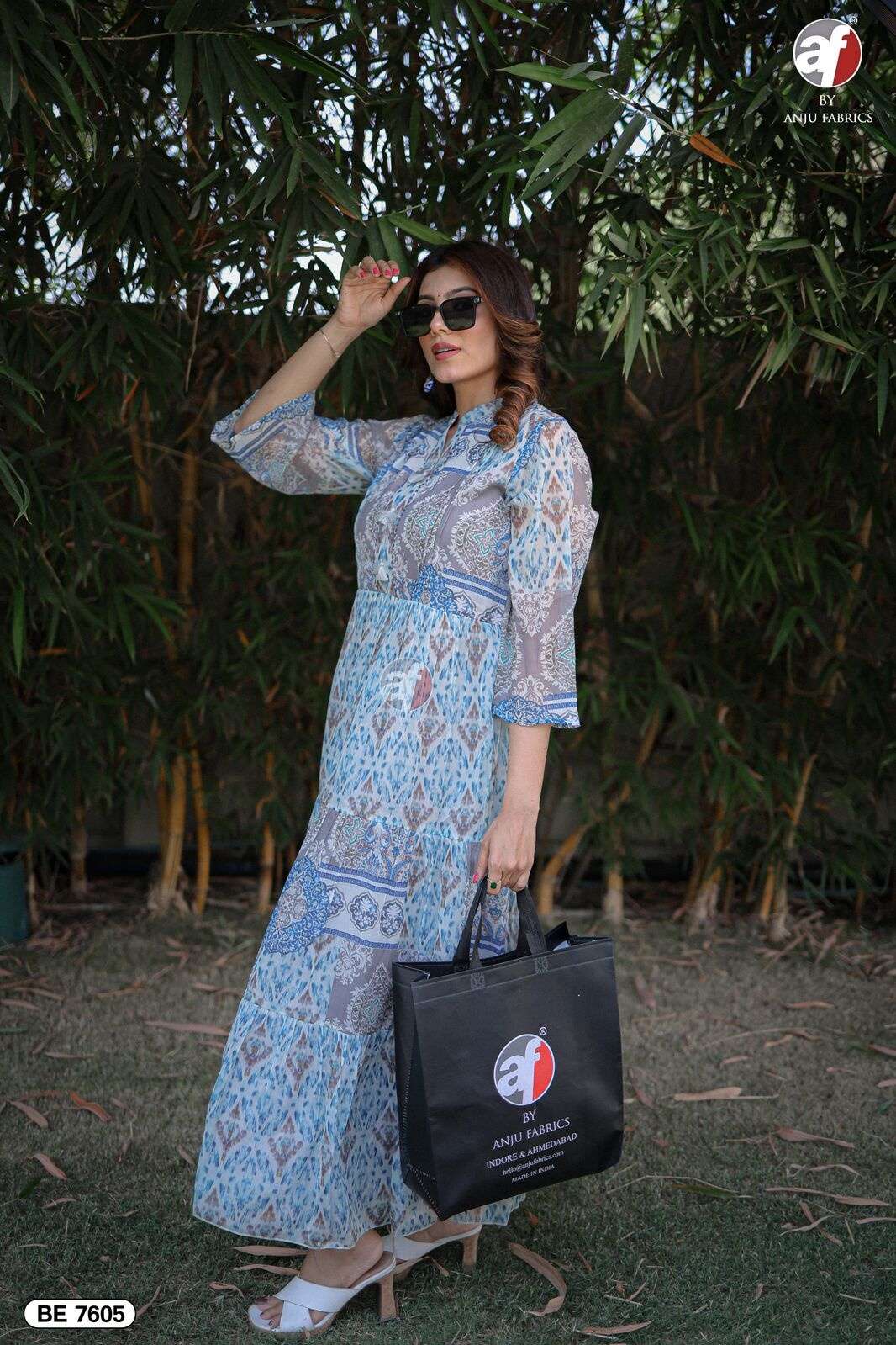 D.NO:- BE 7605 BY ANJU FABRICS IN PRINTED CHIFFON WITH PURE COTTON INNER ONE PIECE GOWN