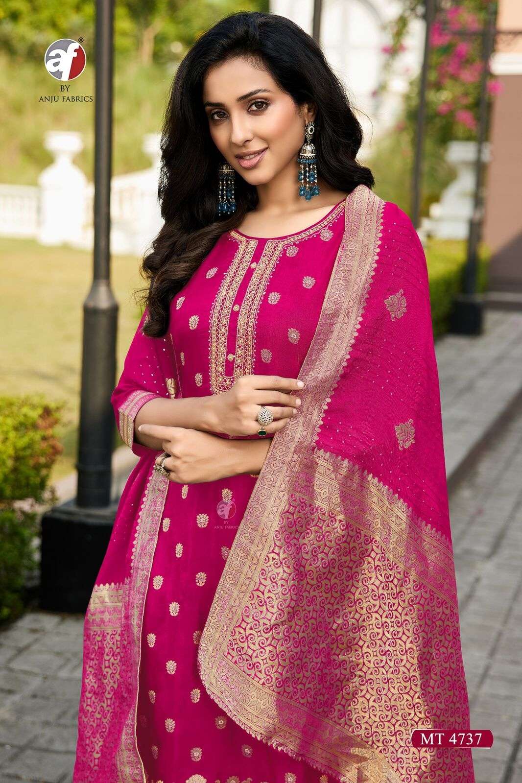 D.NO:- MT 4737 BY ANJU FABRICS IN PURE DOLA SILK WITH JACQUARD DUPATTA AND HEAVY HANDWORK 