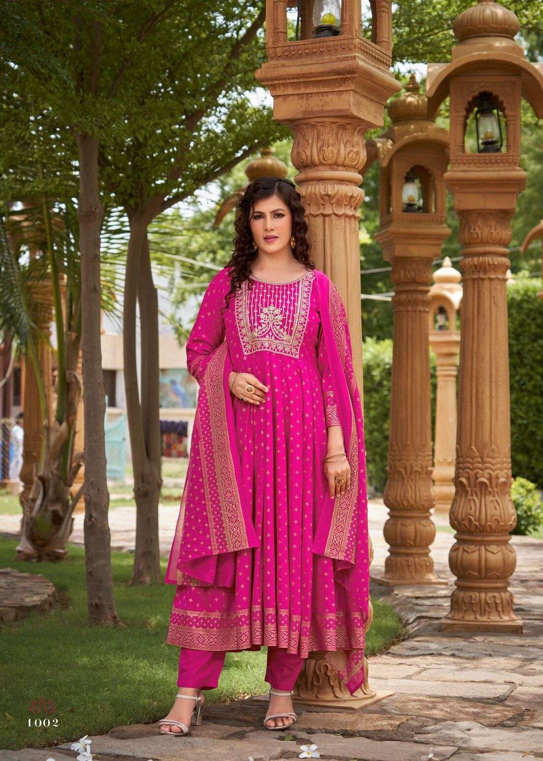 GAURI BY TEXOFAB IN RAYON WITH HEAVY SEQUENCE QUARDING EMBROIDERY WITH FOIL PRINT 