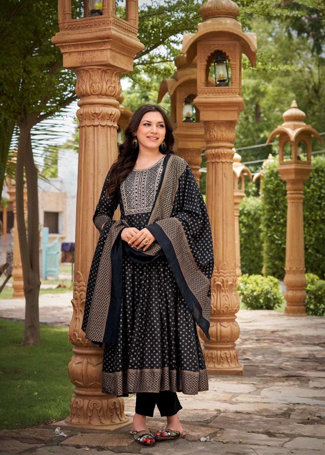 GAURI BY TEXOFAB IN RAYON WITH HEAVY SEQUENCE QUARDING EMBROIDERY WITH FOIL PRINT 