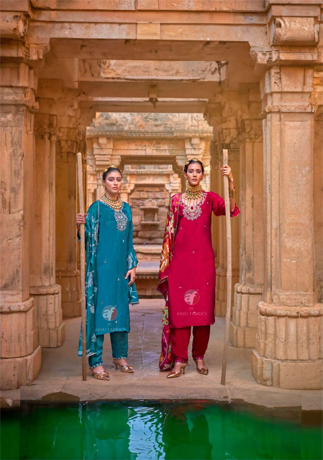 RAJ KOTHI BY ANJU FABRICS IN PURE NATURAL CREPE KURTI PANT WITH CHINNON DIGITAL PRINT DUPATTA 