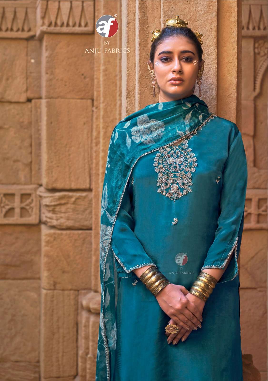 RAJ KOTHI BY ANJU FABRICS IN PURE NATURAL CREPE KURTI PANT WITH CHINNON DIGITAL PRINT DUPATTA 