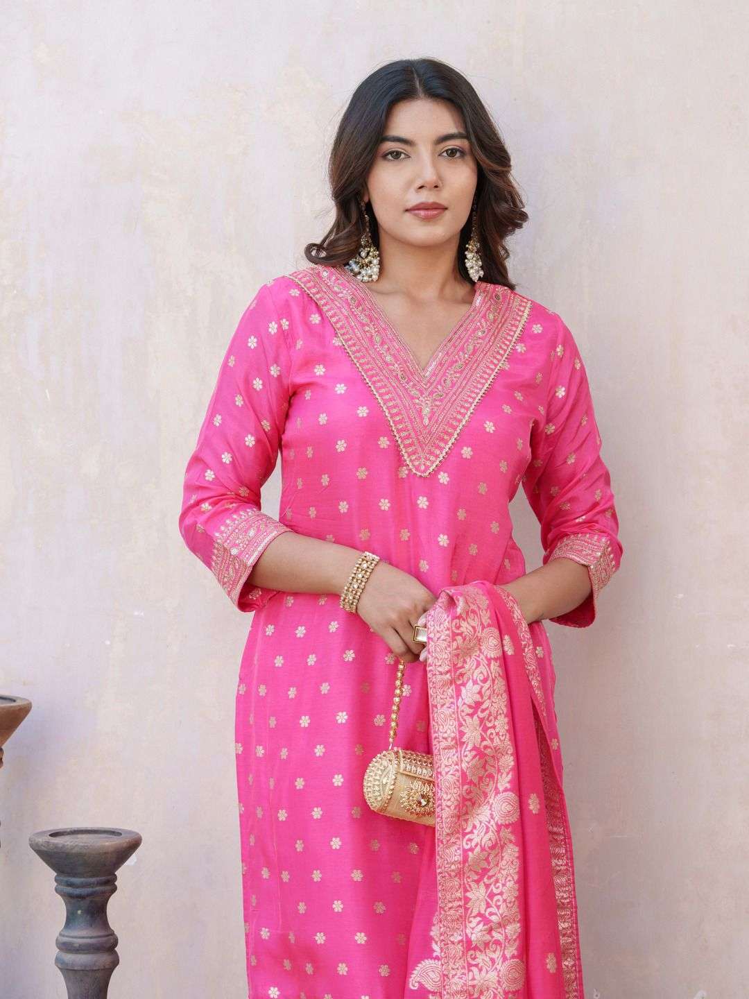 RANI BY TEXOFAB IN VISCOSE DOLA SALWAR SUITS WITH DOLLA JACQUARD DUPATTA 