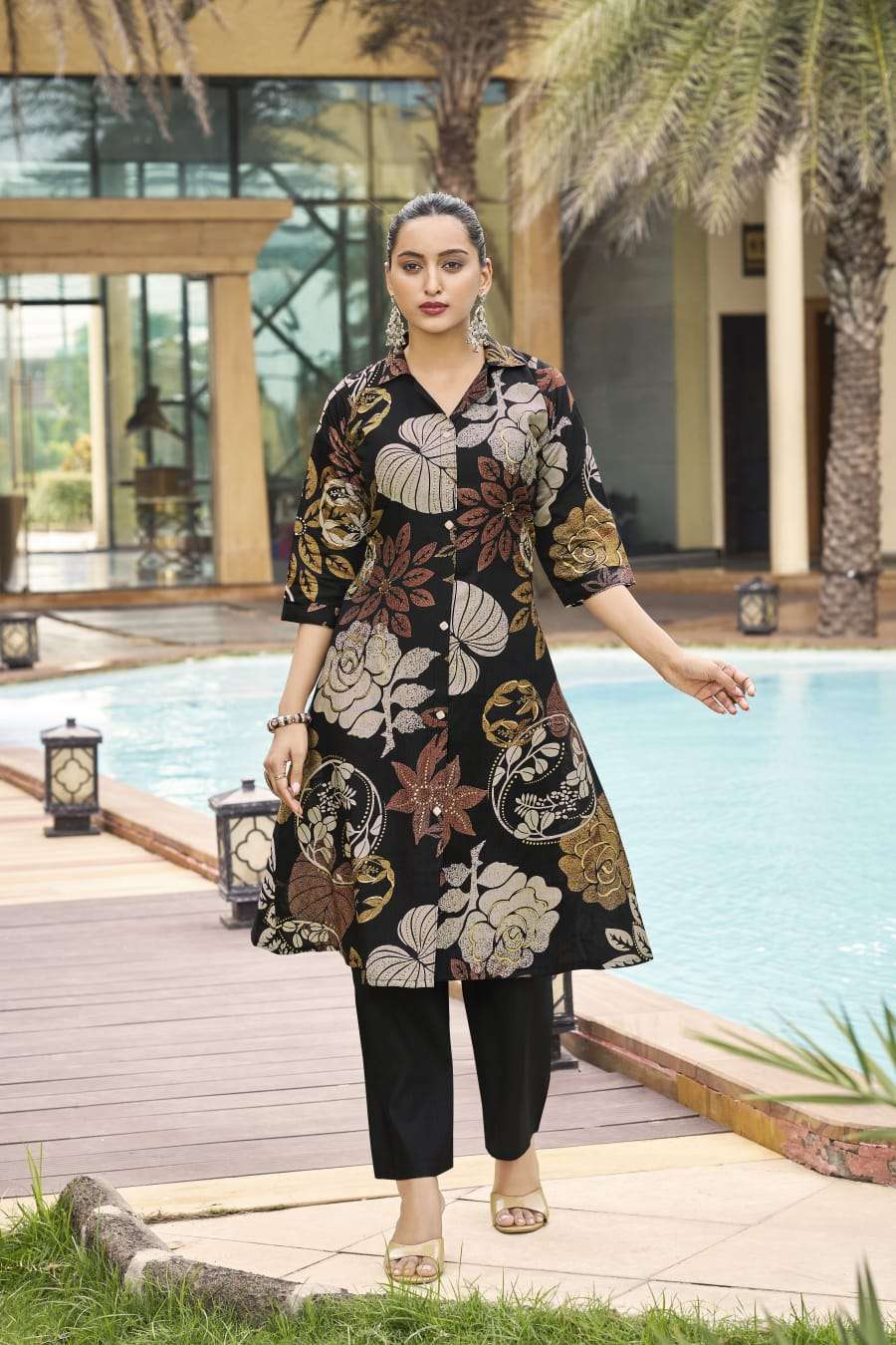 ROSY BY OSSM IN VETICAN DISCHARGE PRINT A LINE KURTI PANT WITH POCKET 