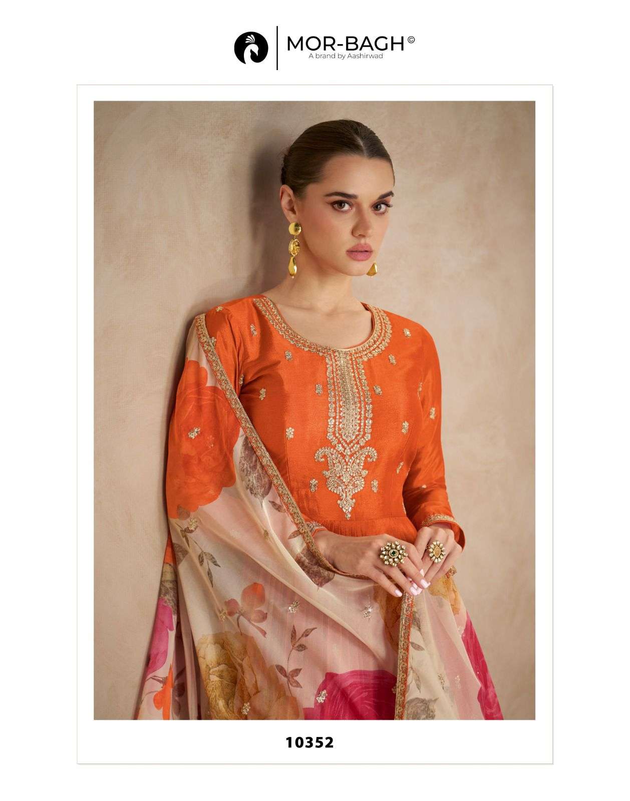 ANMOL BY AASHIRWAD CREATION IN PREMIUM CHINON SILK WITH HEAVY EMBROIDERY WORK 