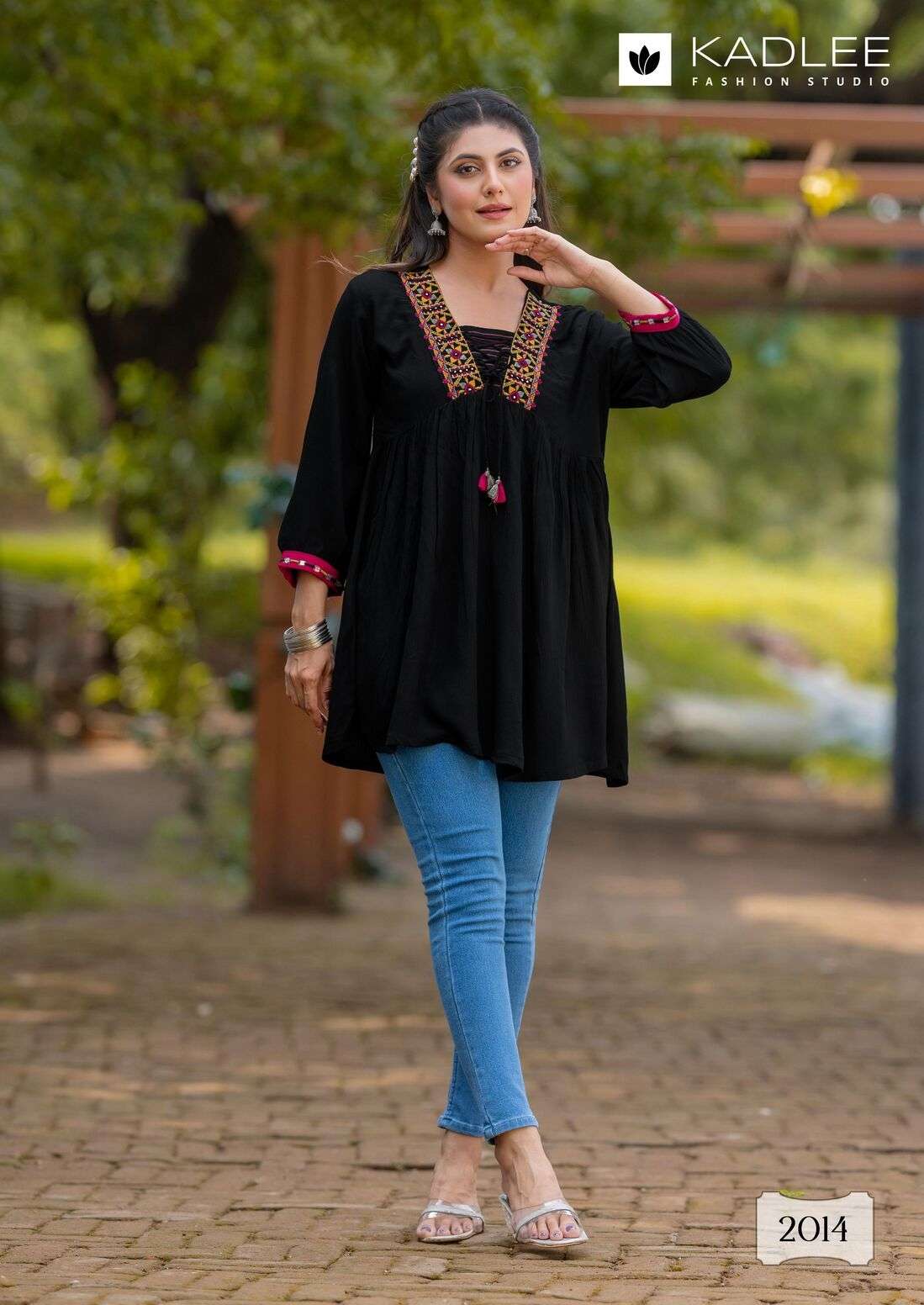 CENTURI VOL-3 BY KADLEE IN RAYON WRINCLE WITH INNER AND HEAVY HANDWORK ON NECK 