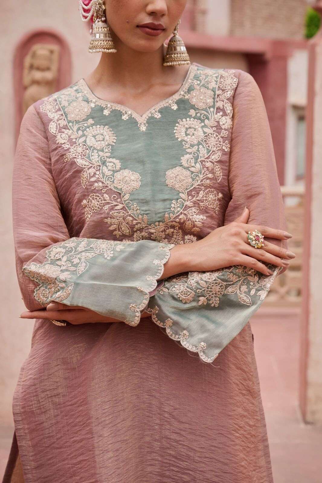 D.NO :- 1398 TO 1402 BY TEXOFAB IN SHIMMER CRUSH & COTTON LINING WITH EMBROIDERY WORK 