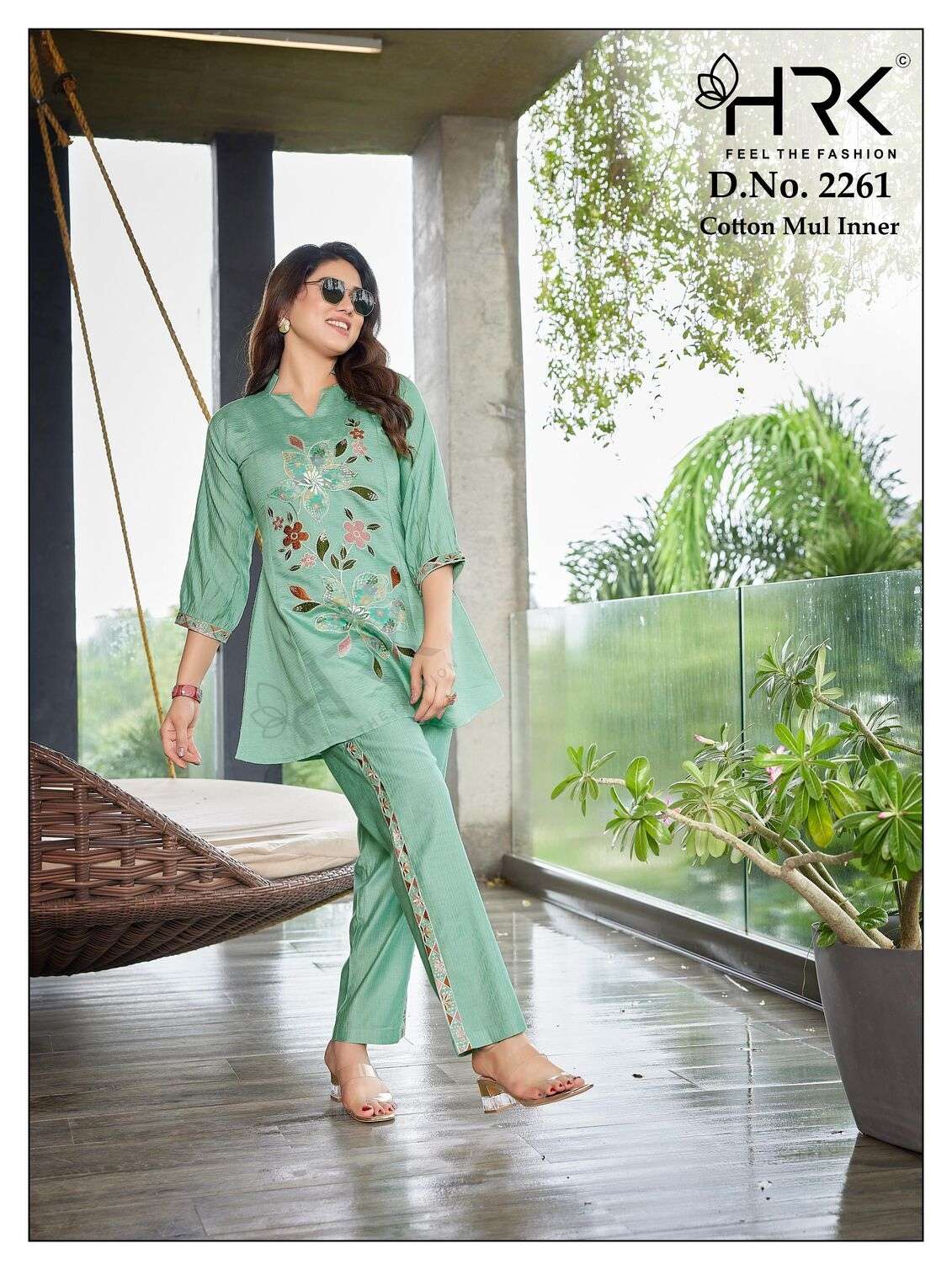D.NO :- 2261 BY HRK IN BARLIN WITH EXCLUSIVE PATCH WORK WITH COTTON MUL INNER 