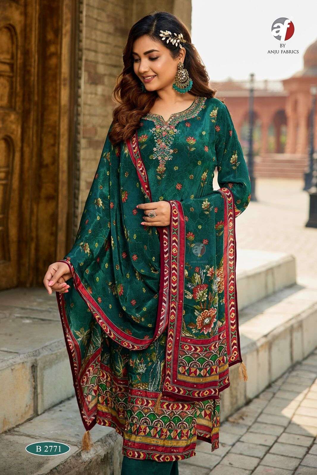 D.NO:- B 2771 BY ANJU FABRICS IN NATURAL CREPE WITH DIGITAL PRINT KURTI PANT WITH DUPATTA 