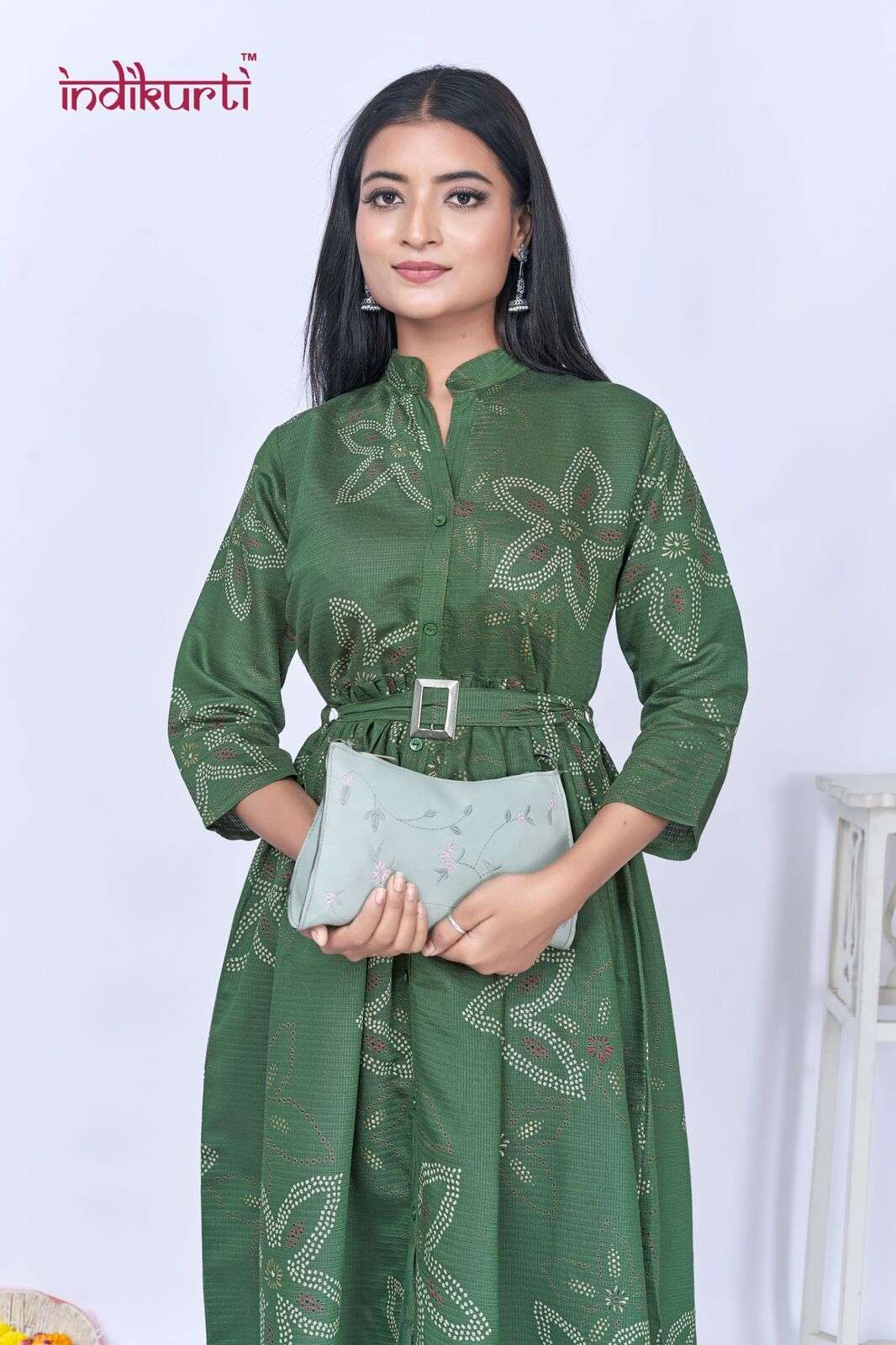 JHALAK BY INDIKURTI IN VERTICAN FOIL PRINT GOWN STYLE TUNICS WITH BELT 