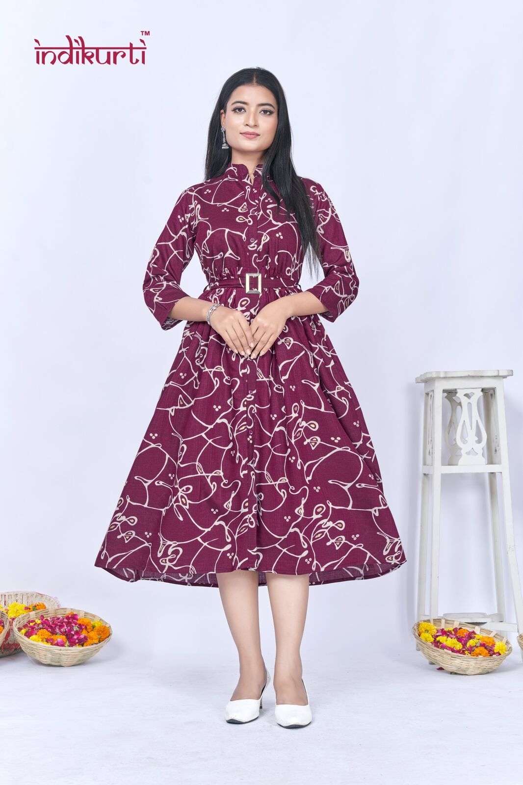 JHALAK BY INDIKURTI IN VERTICAN FOIL PRINT GOWN STYLE TUNICS WITH BELT 