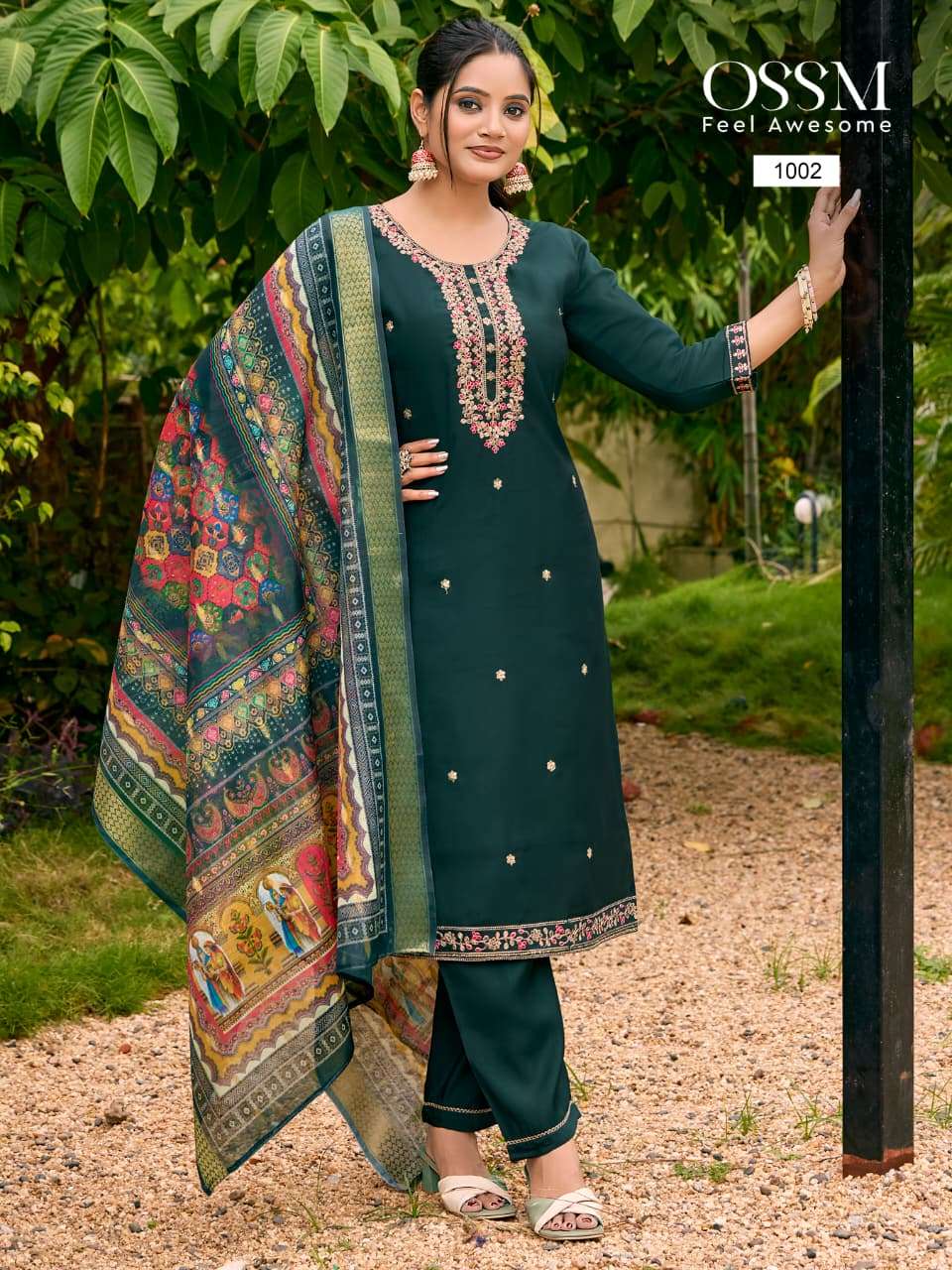 PIHU BY OSSM IN VISCOSE ROMAN SILK WITH HEAVY EMBROIDERY WORK AND PANT POCKET 
