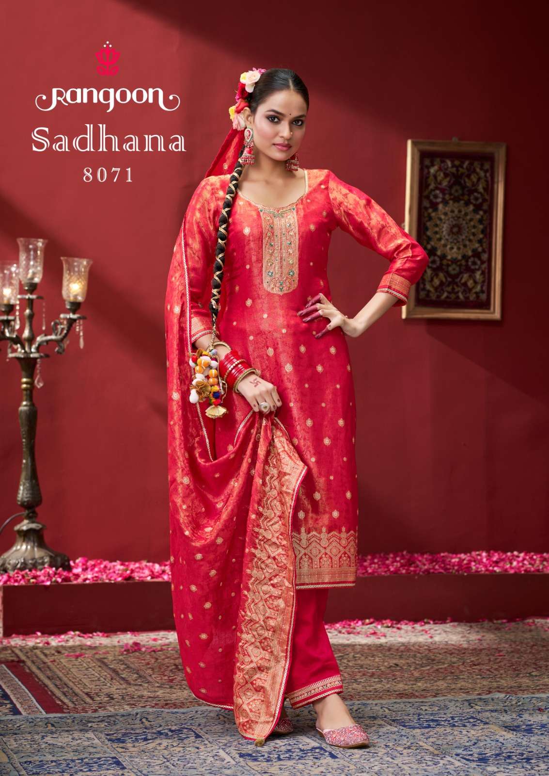 SADHANA BY RANGOON IN PURE SIMMER JACQUARD WITH FANCY KHATLI HANDWORK 