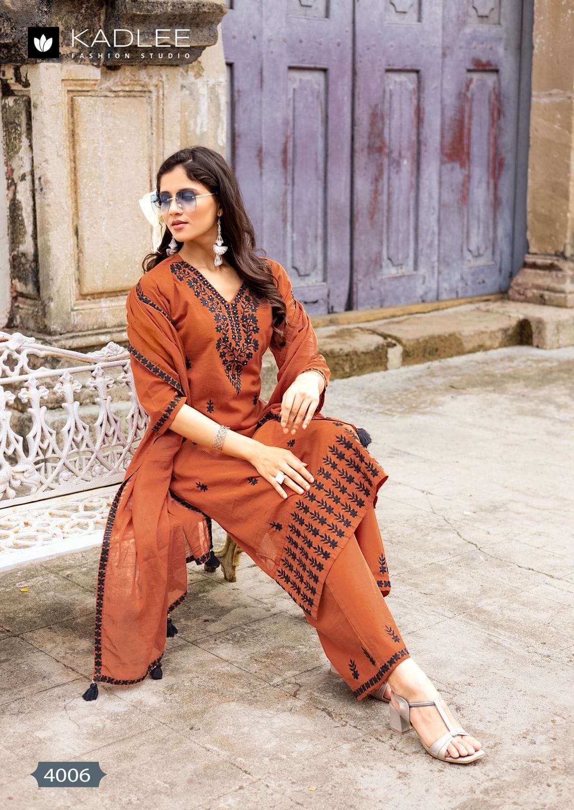 AARYA BY KADLEE IN SALLI PURE COTTON WITH HAND & THREADWORK 