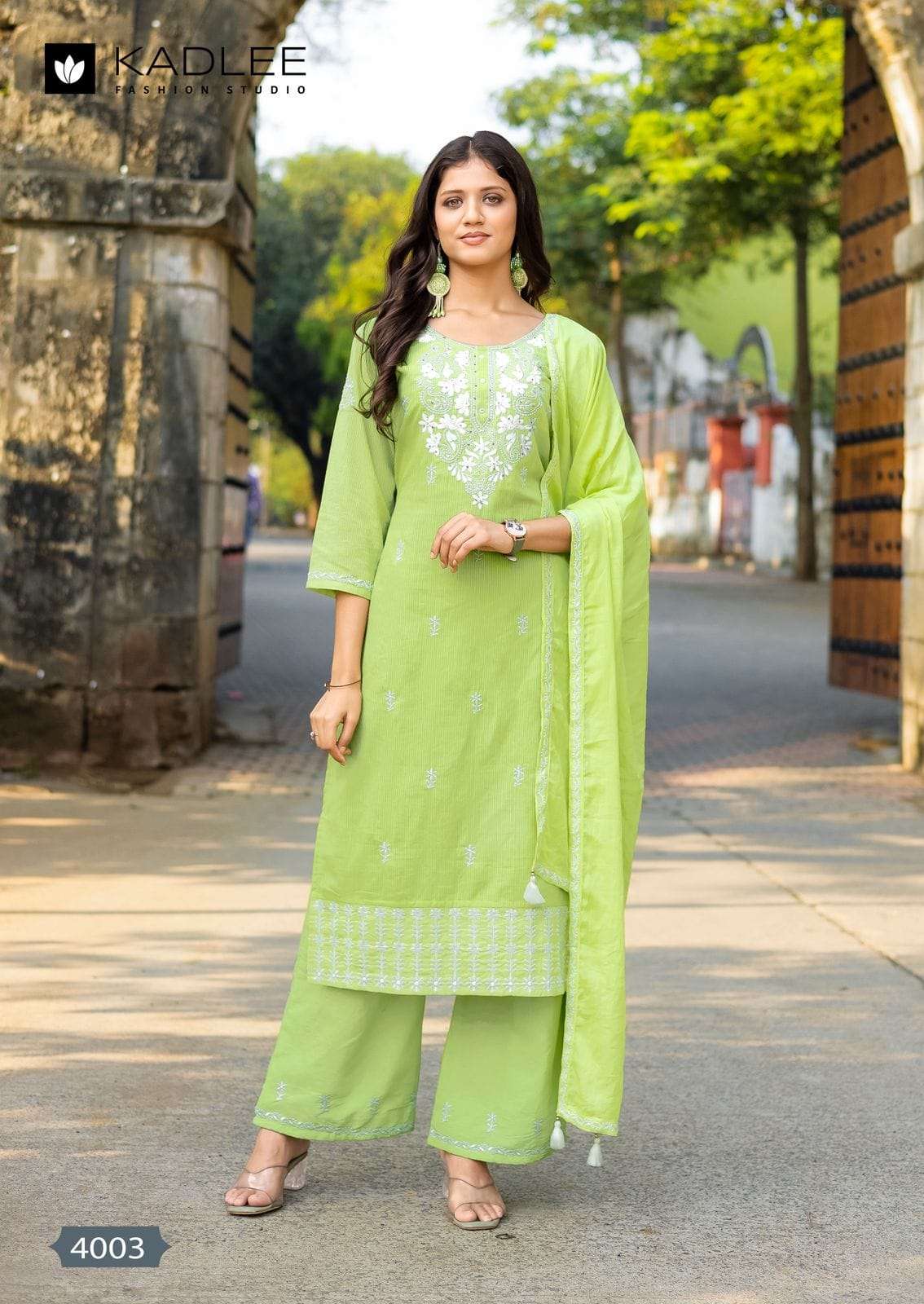 AARYA BY KADLEE IN SALLI PURE COTTON WITH HAND & THREADWORK 