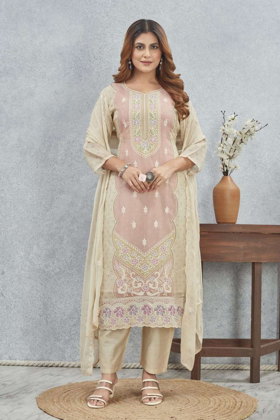 D.NO :- 2817 BY MCLOTHINGS IN VISCOSE SOFT ORGANZA WITH FULL SOFT COTTON INNER 