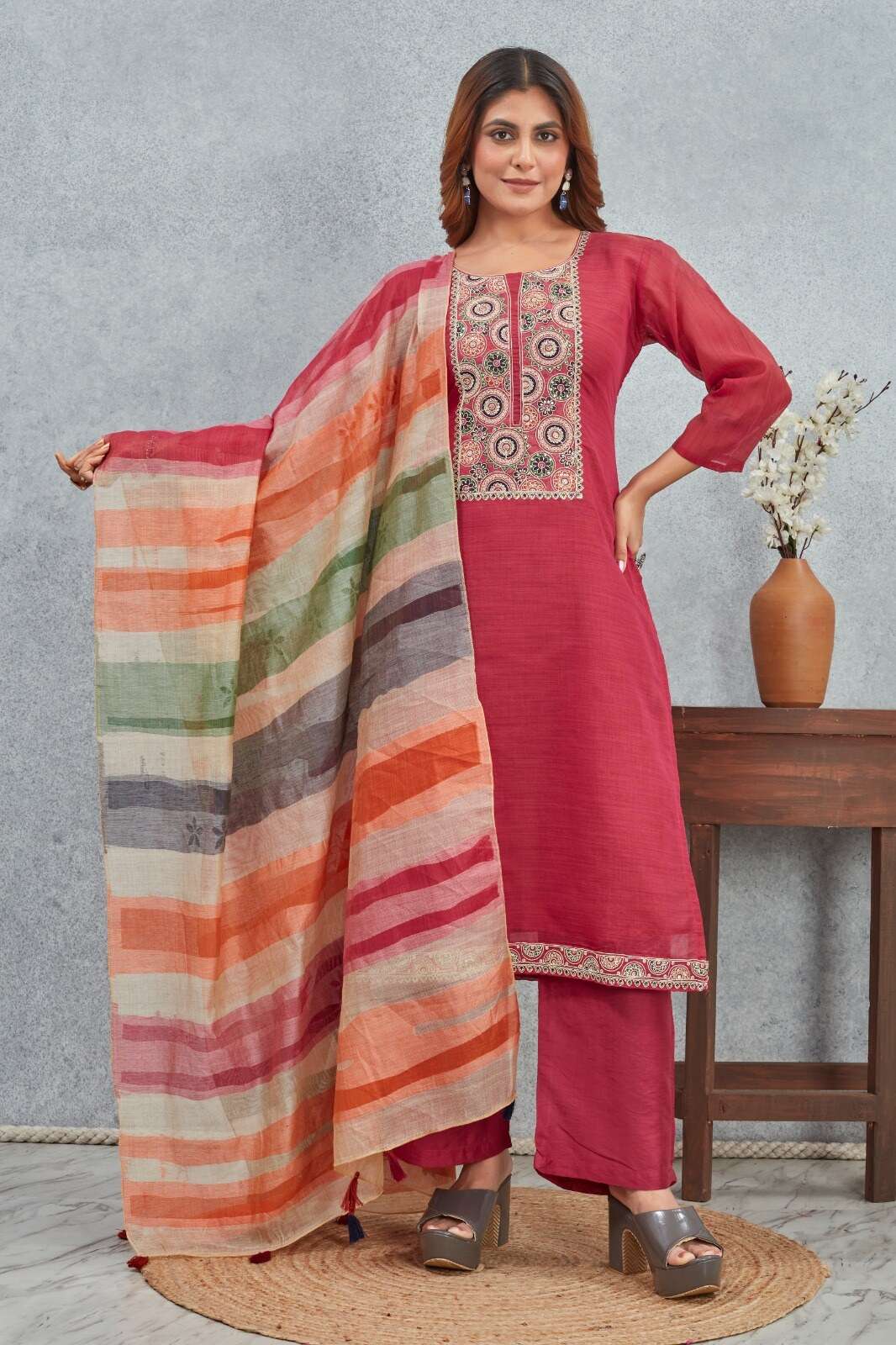 D.NO :- 2842 BY MCLOTHINGS IN VISCOSE LINEN SILK WITH SOFT COTTON INNER WITH SEMI PALAZZO 